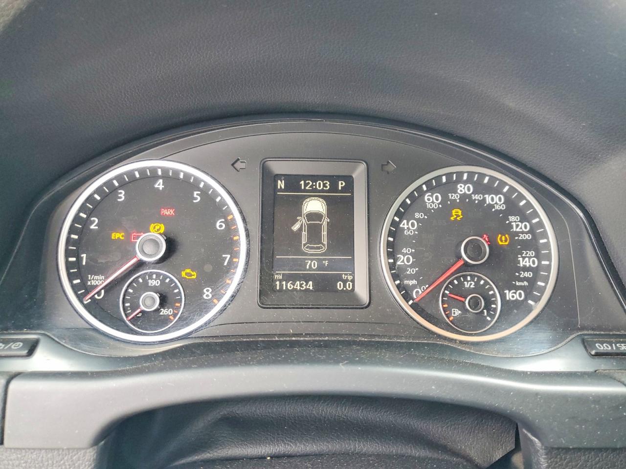 2014 Volkswagen Tiguan S Silver vin: WVGBV3AX3EW549568