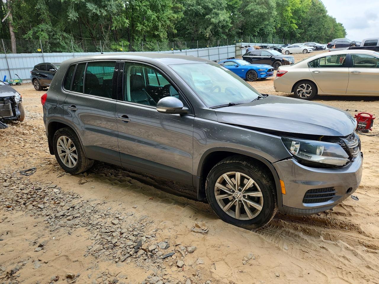2014 Volkswagen Tiguan S Gray vin: WVGBV3AX3EW550123