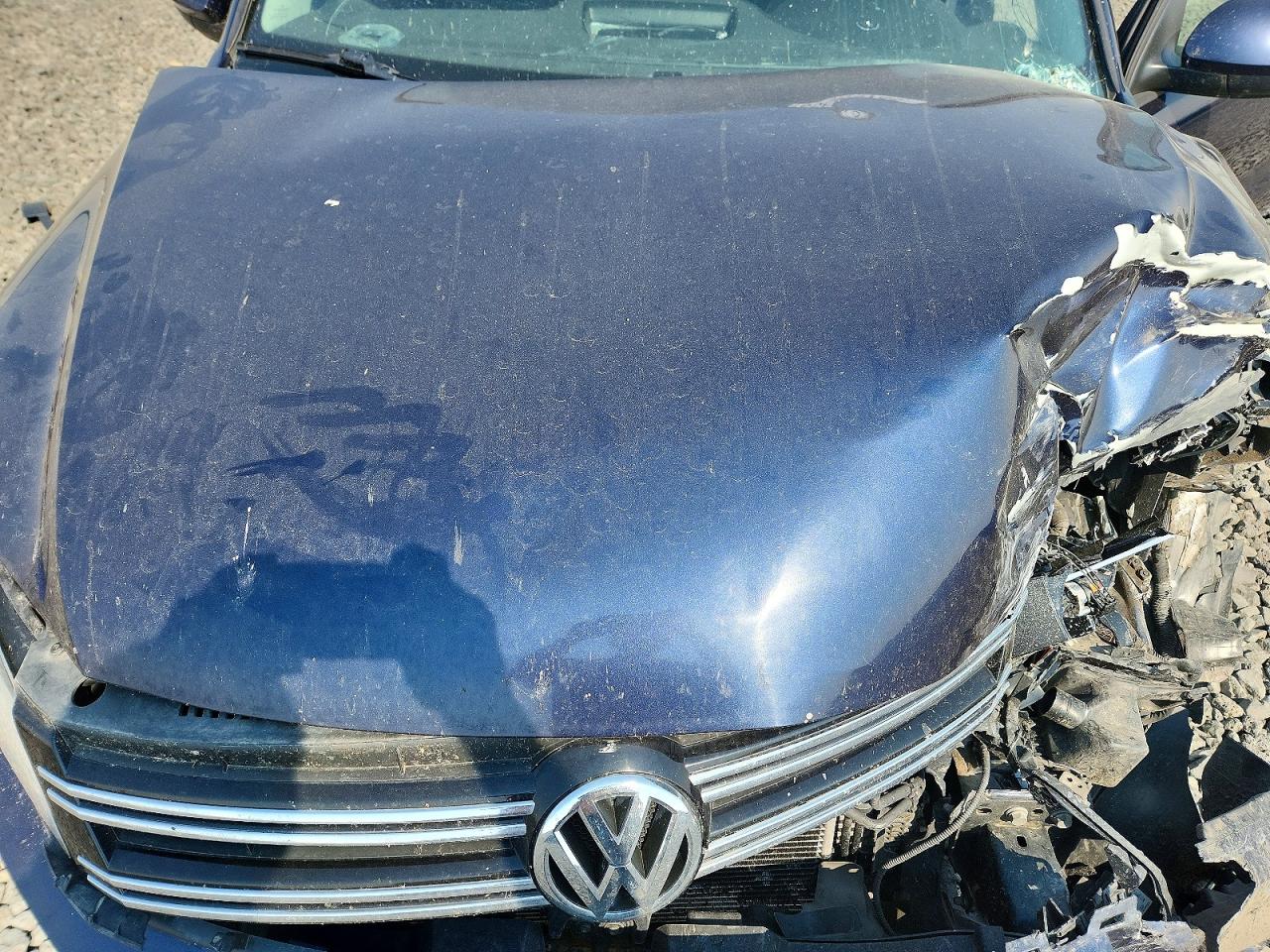 2014 Volkswagen Tiguan S Синий vin: WVGBV3AX3EW560540