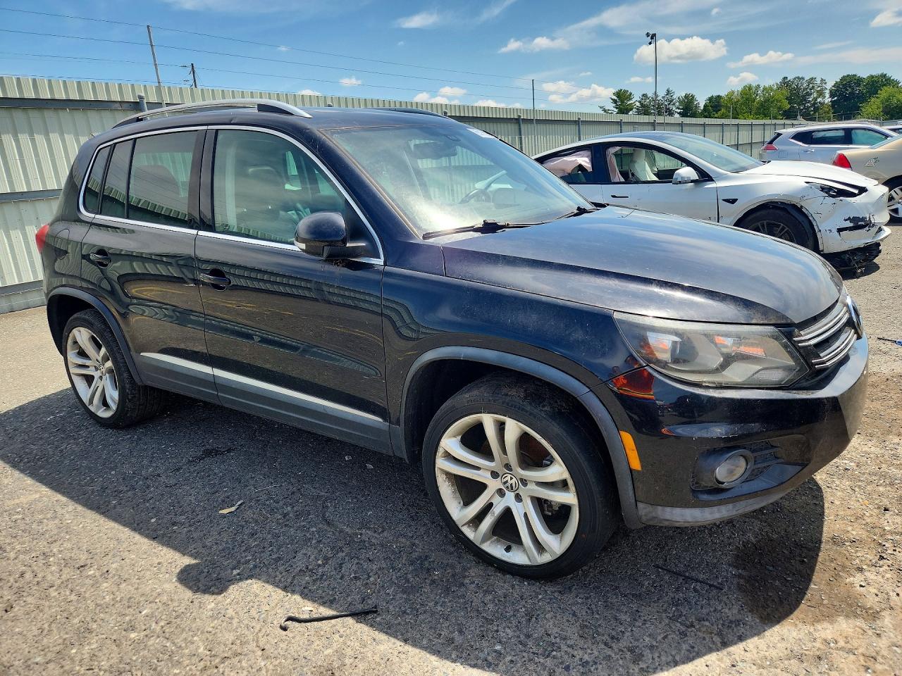 2013 Volkswagen Tiguan S Black vin: WVGBV3AX4DW092851