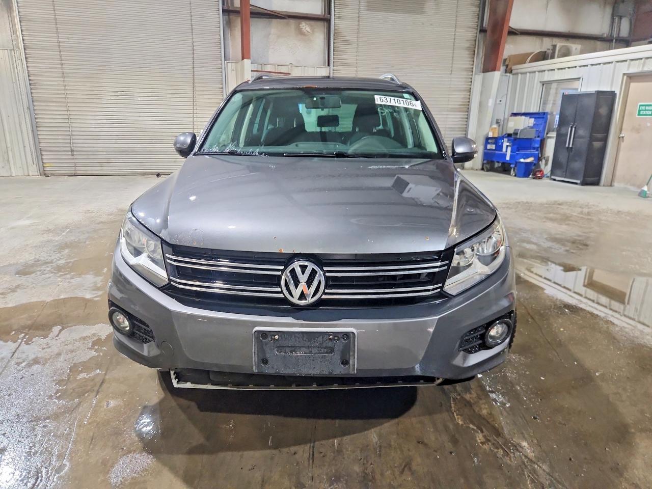 2013 Volkswagen Tiguan S Gray vin: WVGBV3AX4DW612515