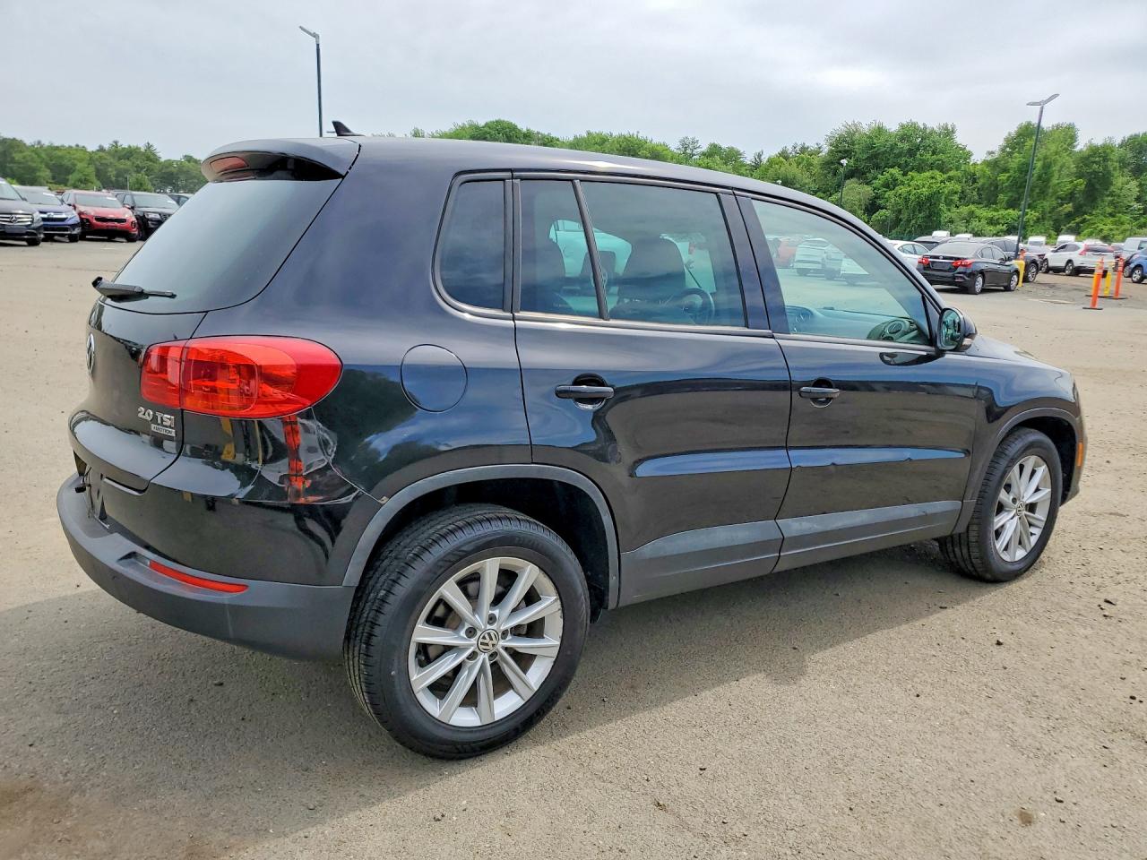 2014 Volkswagen Tiguan S Black vin: WVGBV3AX4EW526753