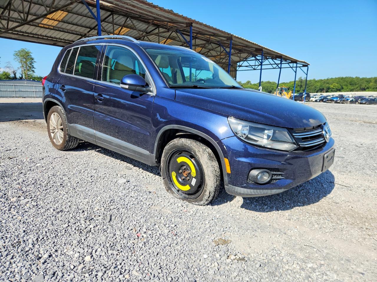 2014 Volkswagen Tiguan S Blue vin: WVGBV3AX4EW565391