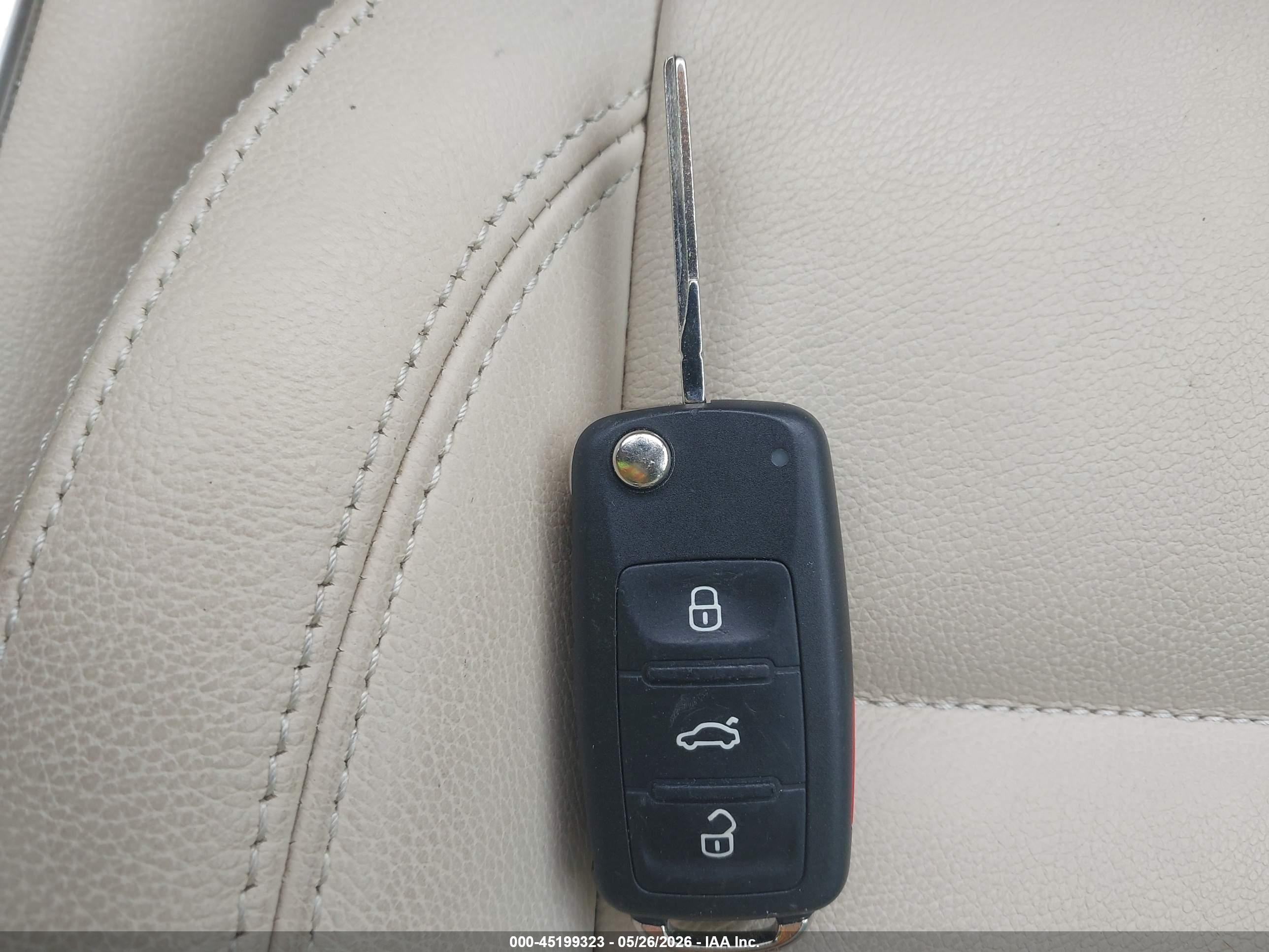 2013 Volkswagen Tiguan Sel Silver vin: WVGBV3AX5DW075606