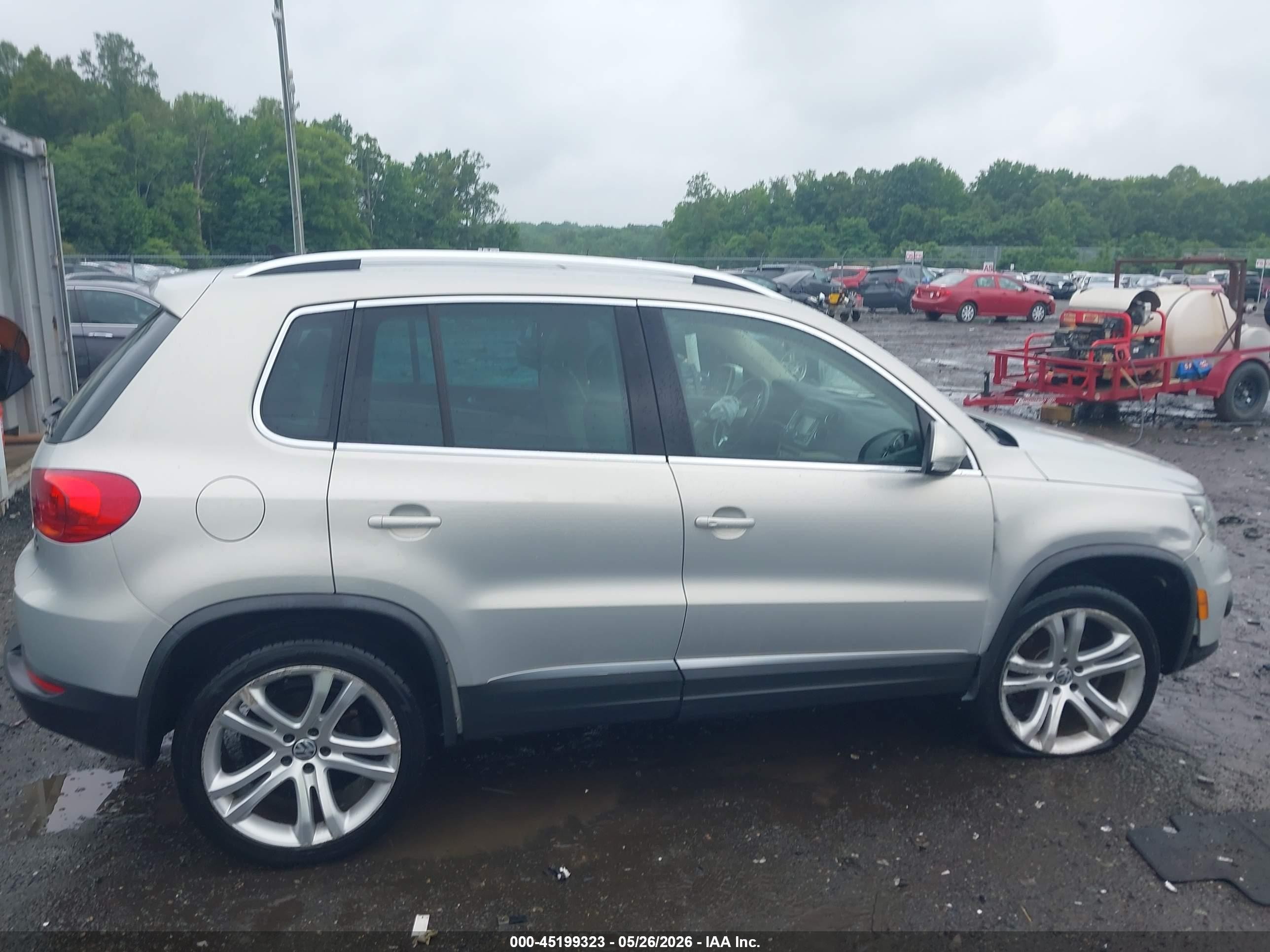 2013 Volkswagen Tiguan Sel Silver vin: WVGBV3AX5DW075606