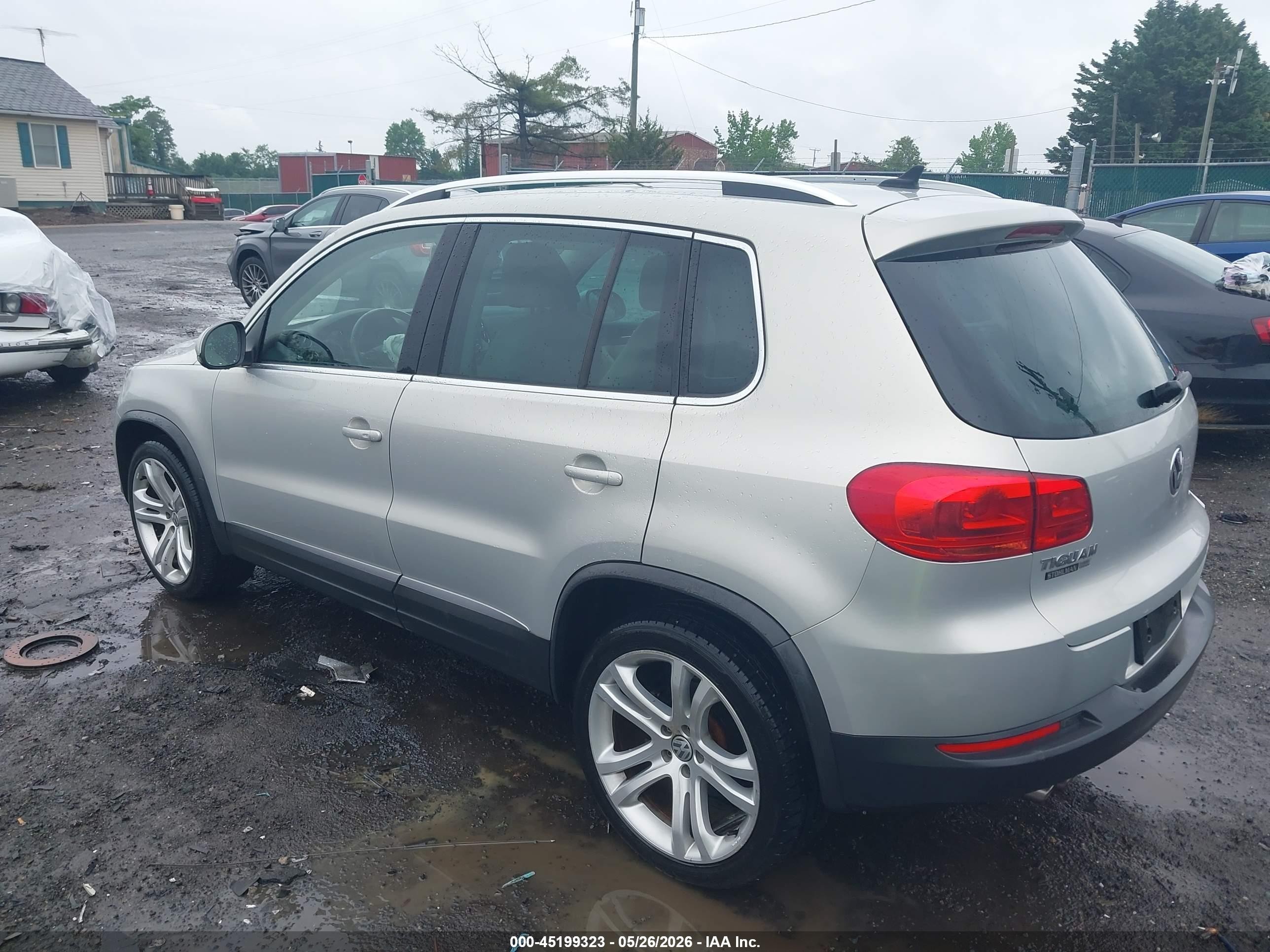 2013 Volkswagen Tiguan Sel Silver vin: WVGBV3AX5DW075606