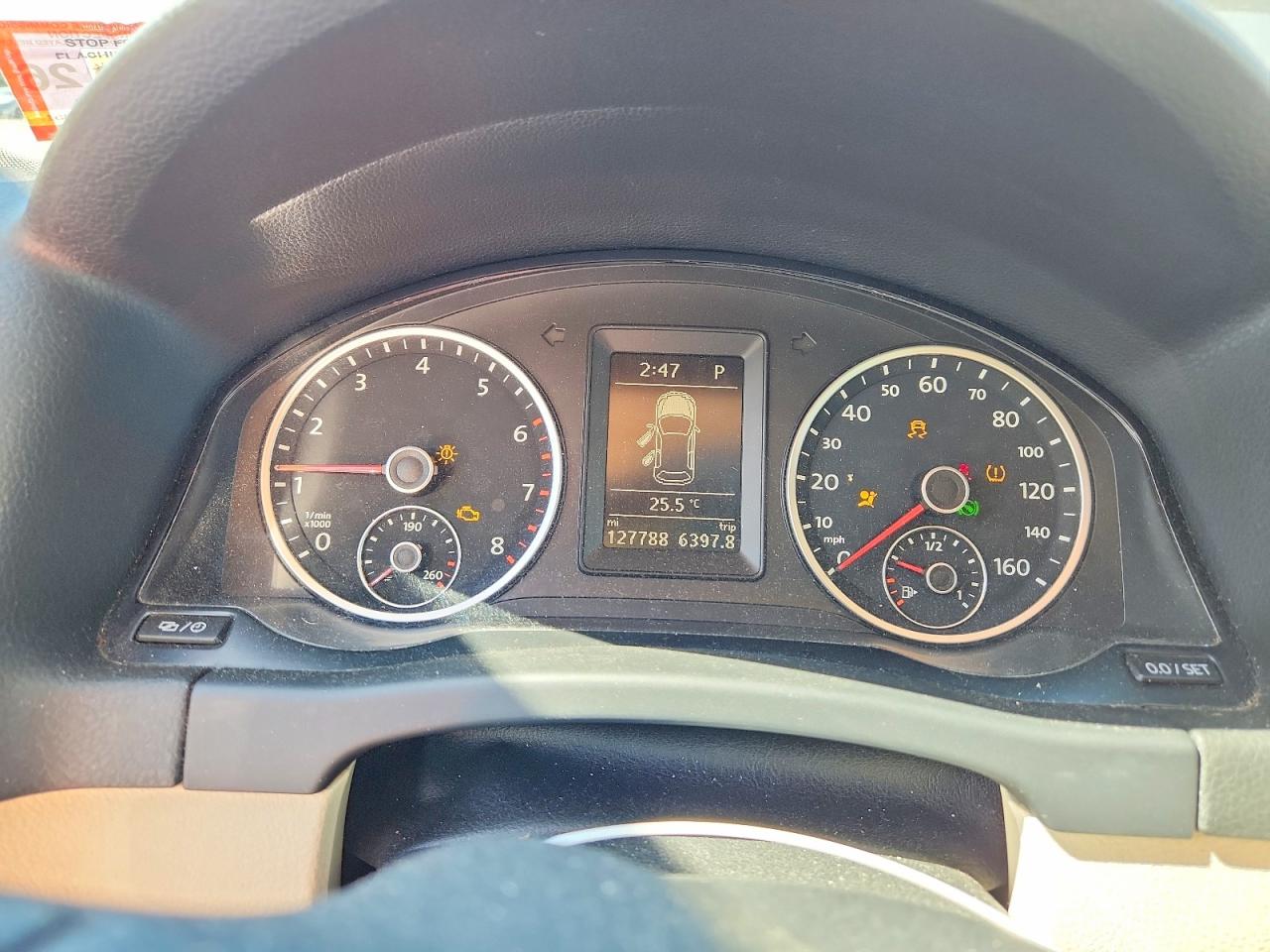 2013 Volkswagen Tiguan S White vin: WVGBV3AX5DW597183