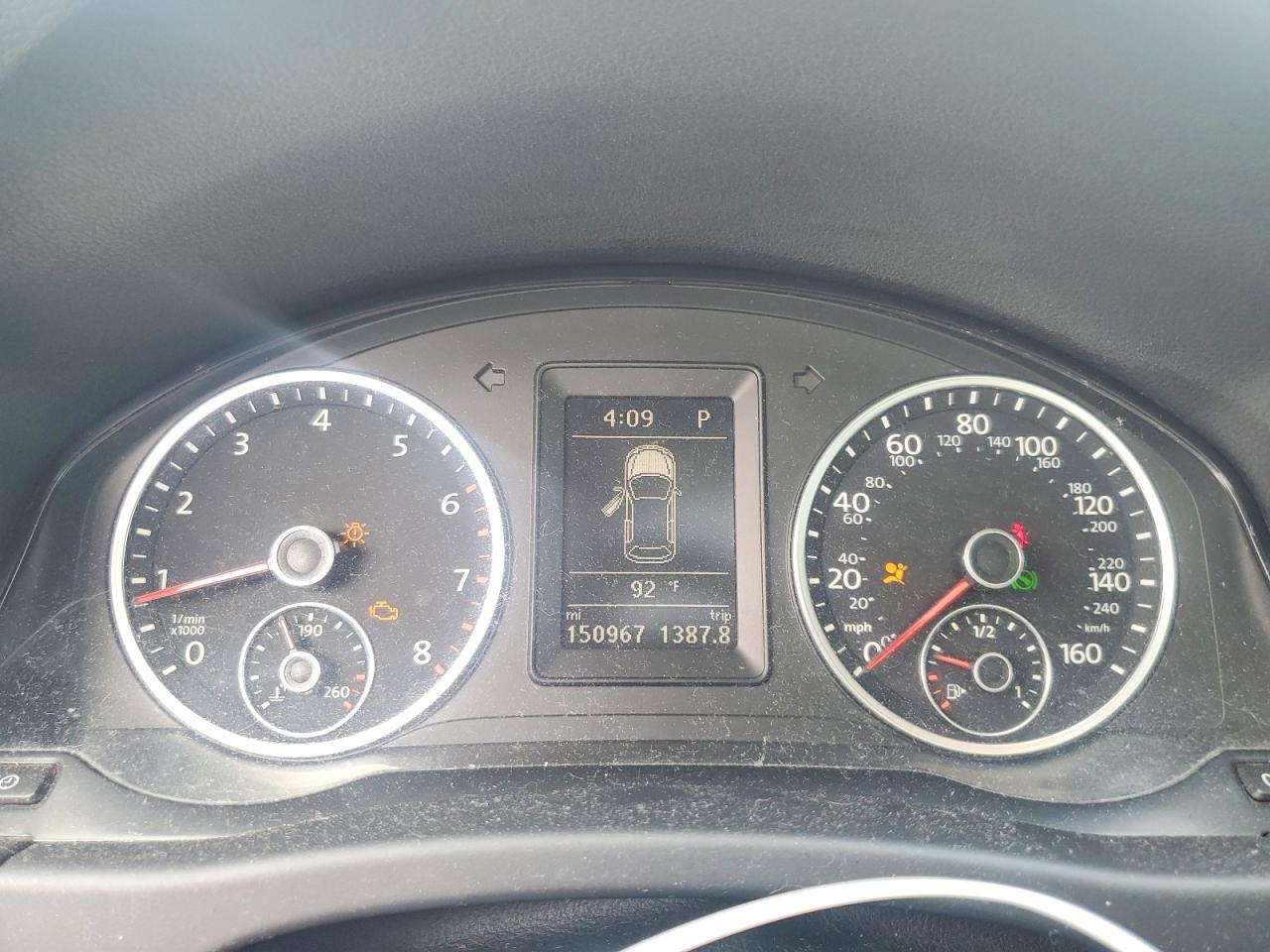 2014 Volkswagen Tiguan S Белый vin: WVGBV3AX5EW026066