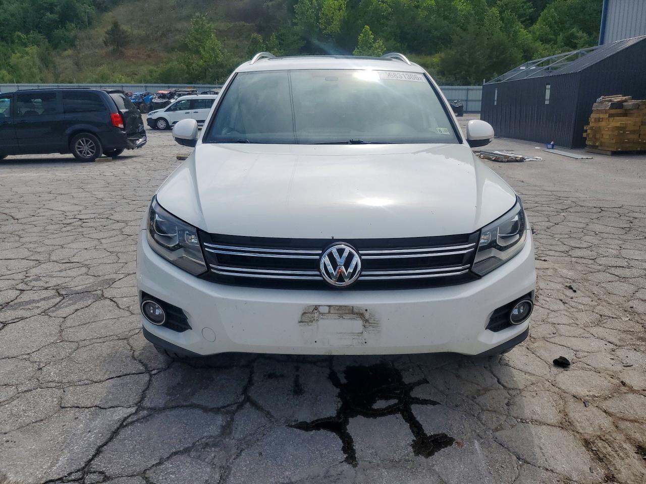 2014 Volkswagen Tiguan S Белый vin: WVGBV3AX5EW026066