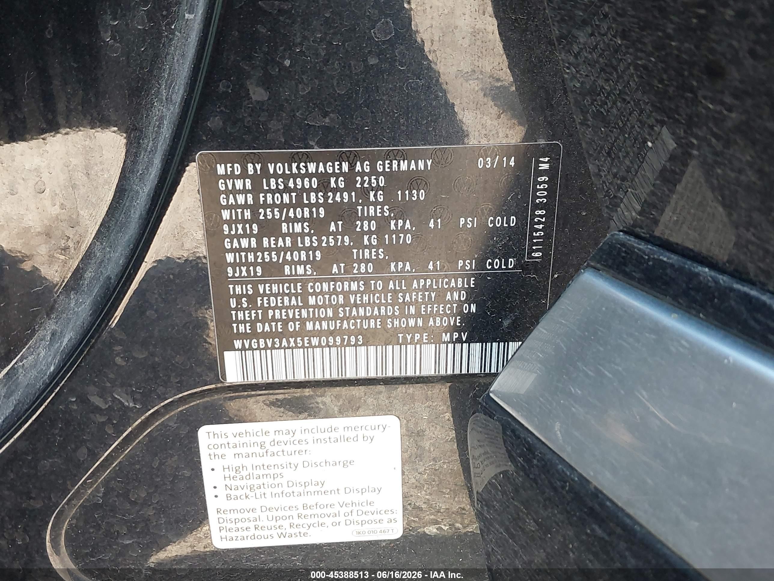 2014 Volkswagen Tiguan R-line Black vin: WVGBV3AX5EW099793