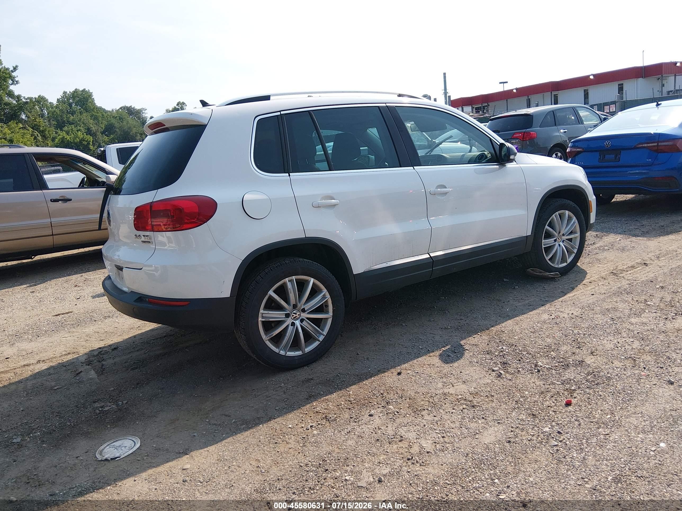 2013 Volkswagen Tiguan Se White vin: WVGBV3AX6DW090776