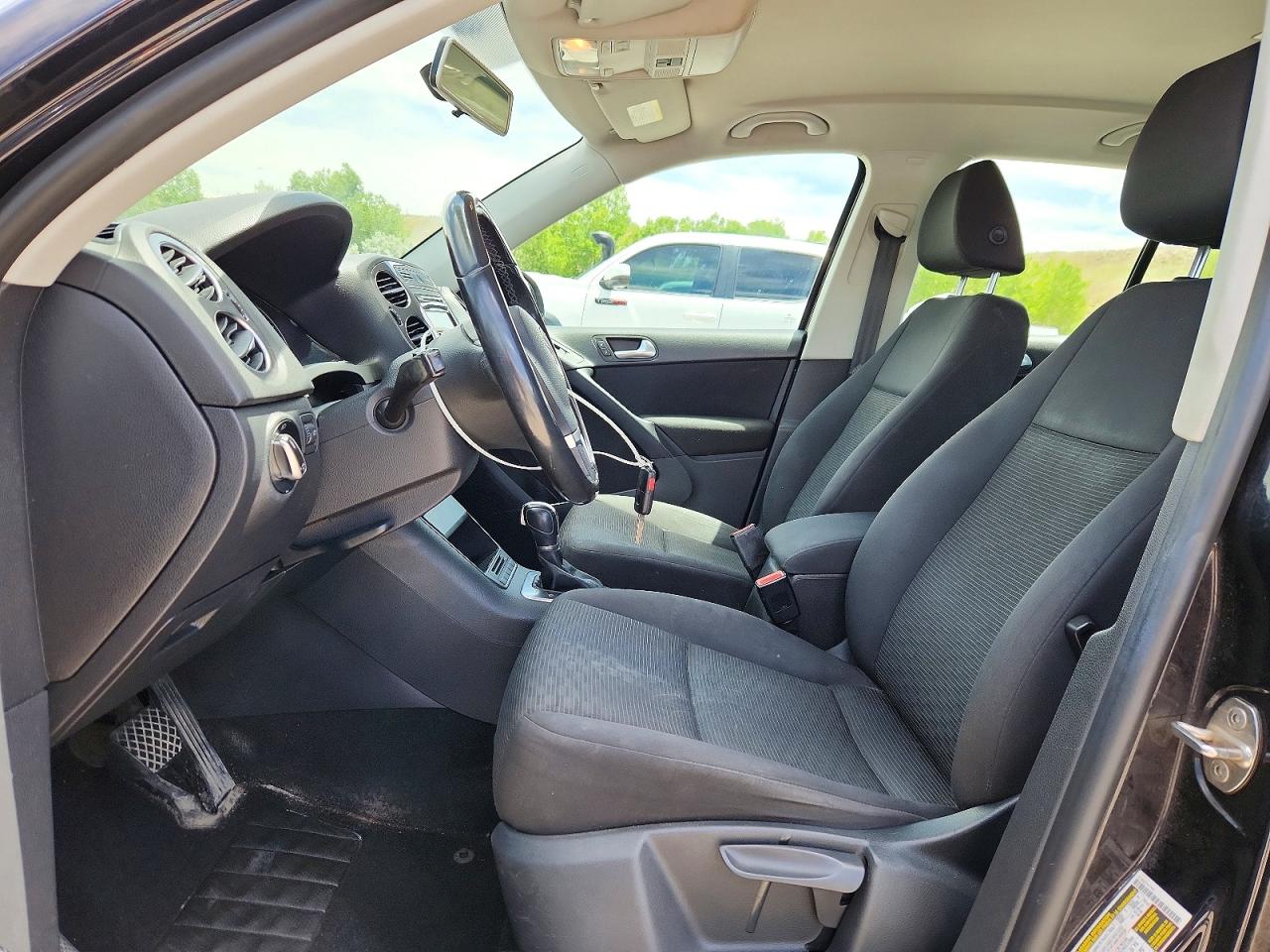2013 Volkswagen Tiguan S/se/sel Black vin: WVGBV3AX6DW603427