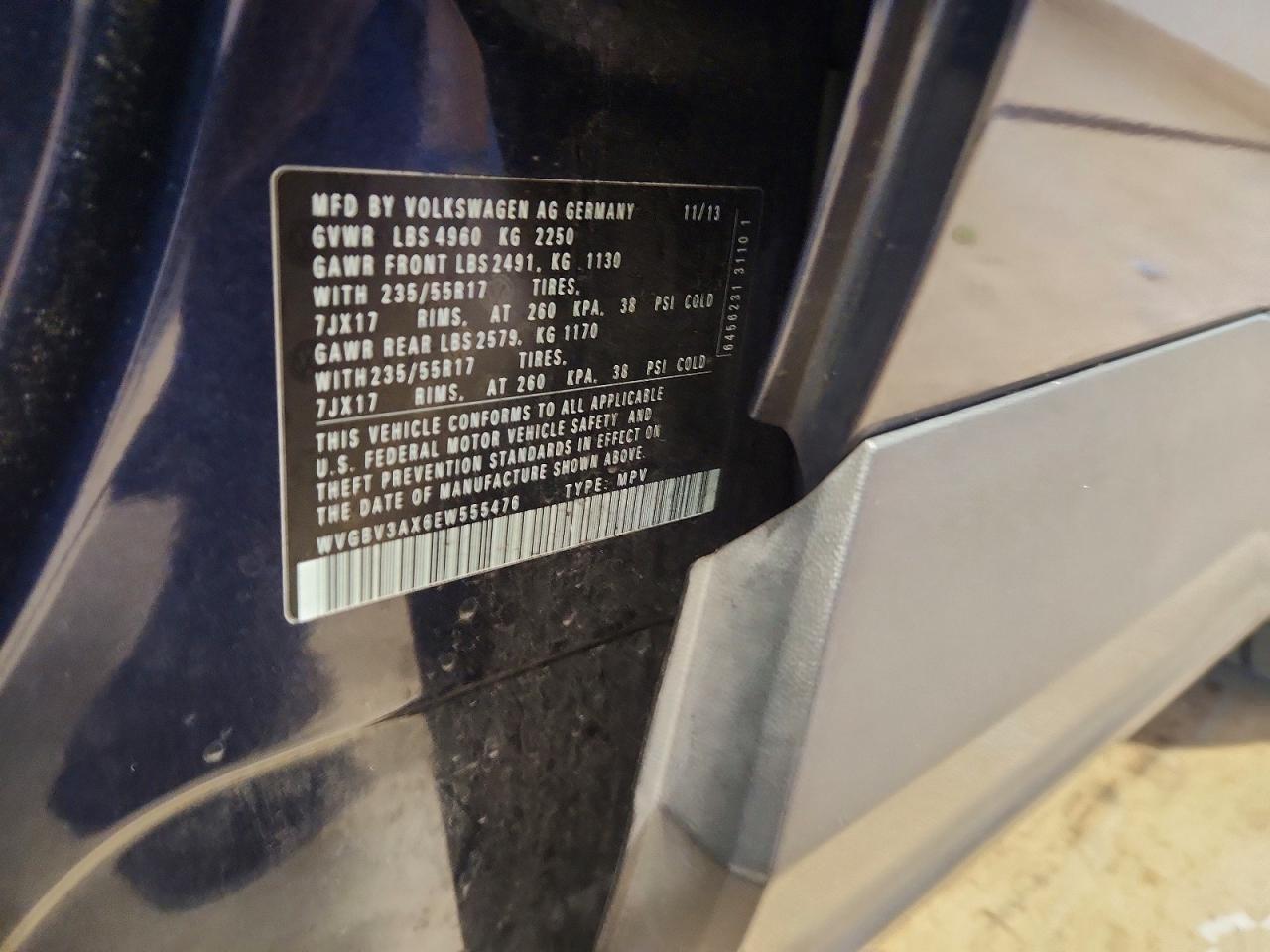 2014 Volkswagen Tiguan S Blue vin: WVGBV3AX6EW555476