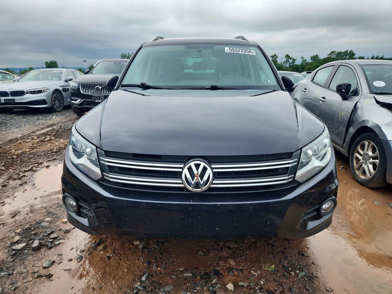 2013 Volkswagen Tiguan S Black vin: WVGBV3AX7DW596696