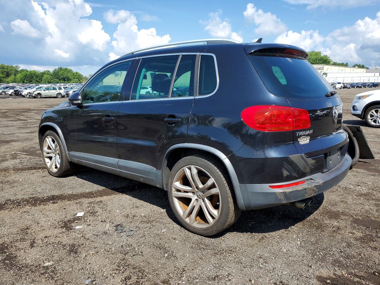 2013 Volkswagen Tiguan S Black vin: WVGBV3AX7DW614386