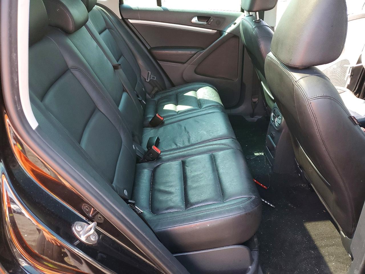 2013 Volkswagen Tiguan S Black vin: WVGBV3AX7DW614386