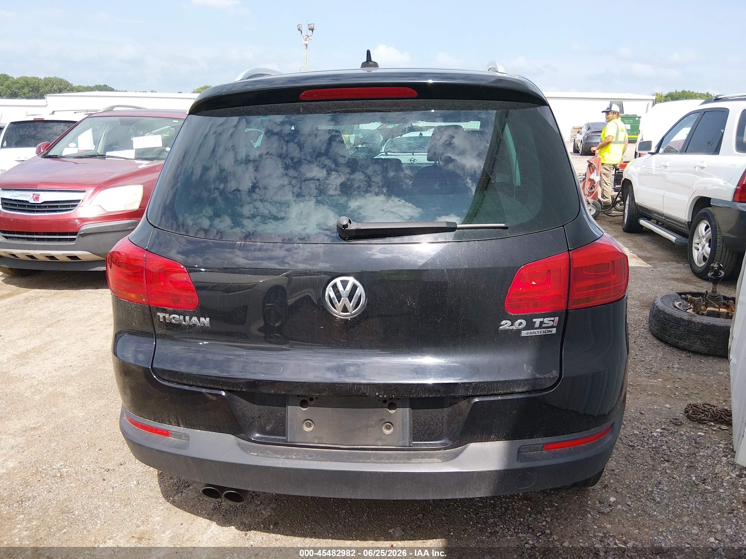 2014 Volkswagen Tiguan Se Black vin: WVGBV3AX7EW511003