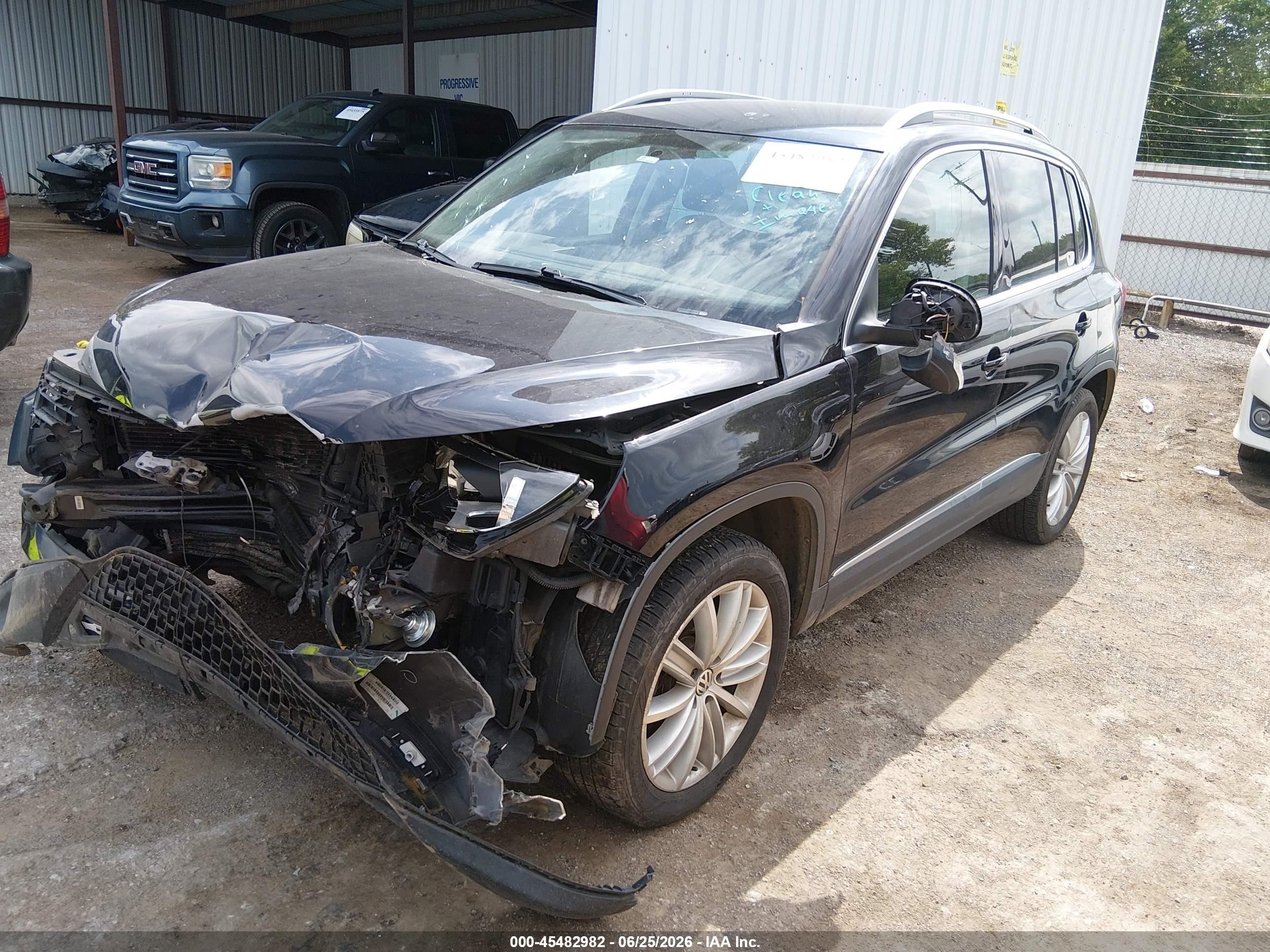 2014 Volkswagen Tiguan Se Black vin: WVGBV3AX7EW511003
