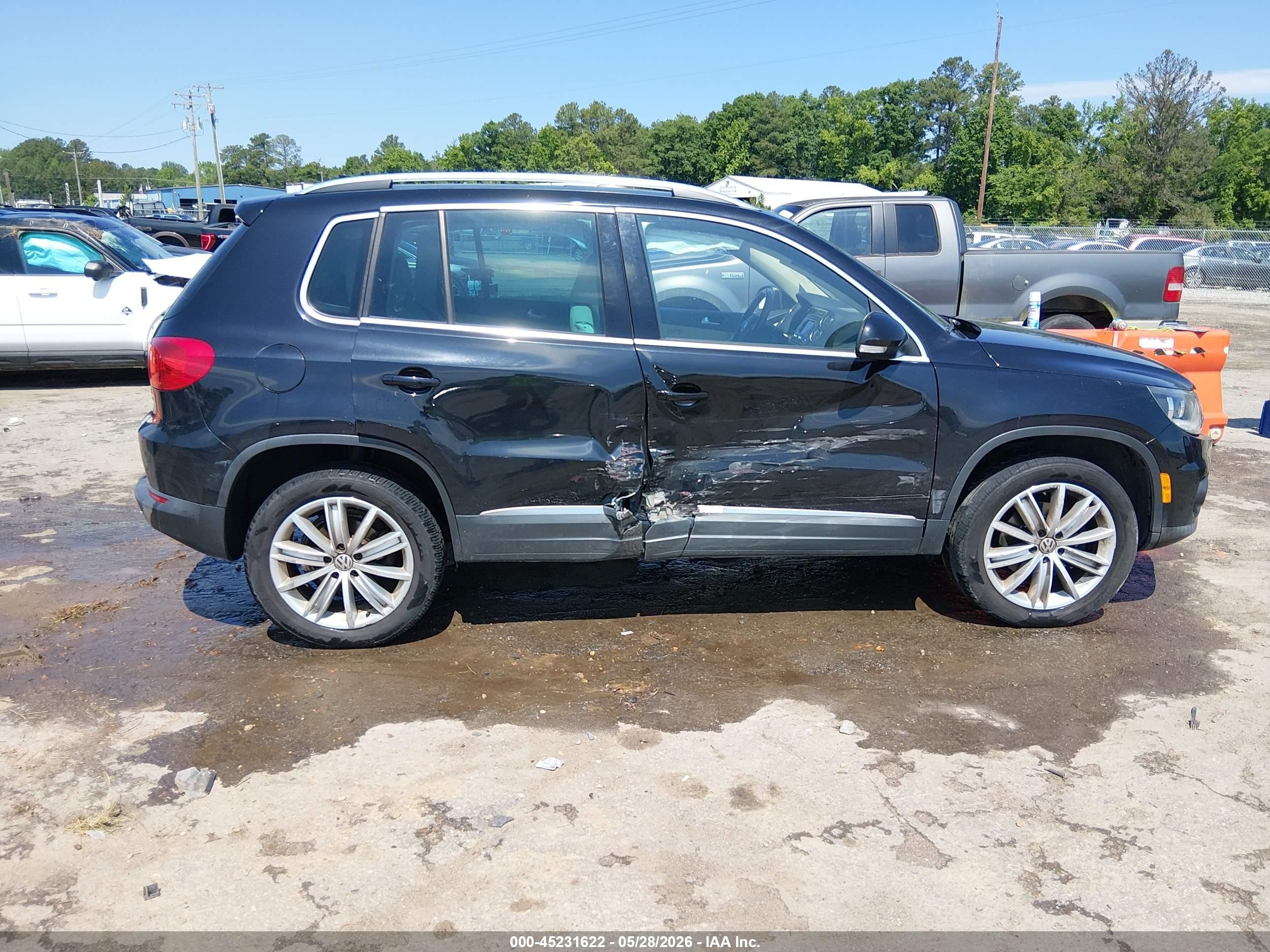 2014 Volkswagen Tiguan Sel Черный vin: WVGBV3AX7EW549282