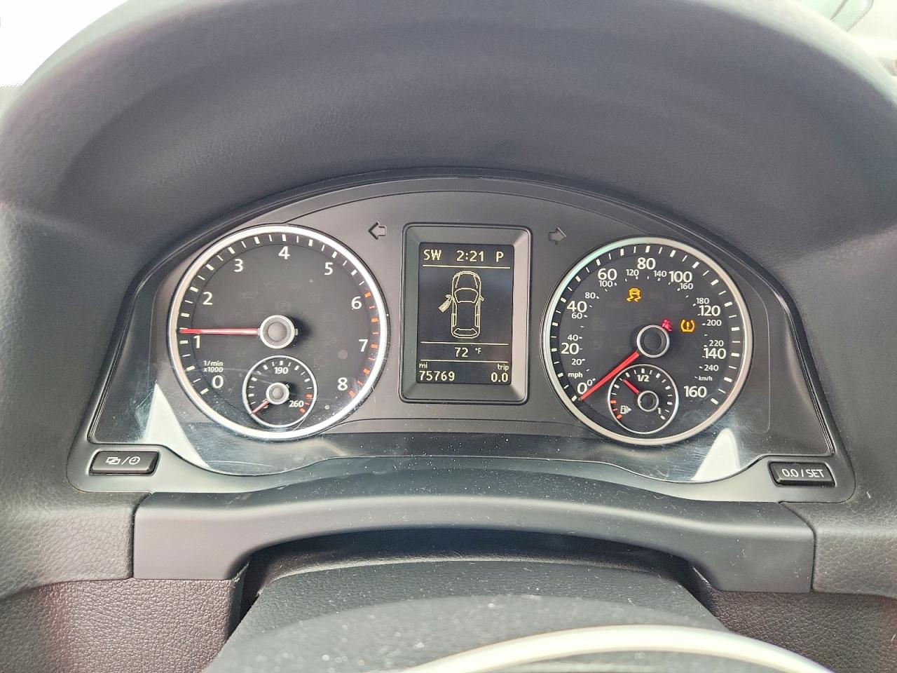 2014 Volkswagen Tiguan S Gray vin: WVGBV3AX7EW559231
