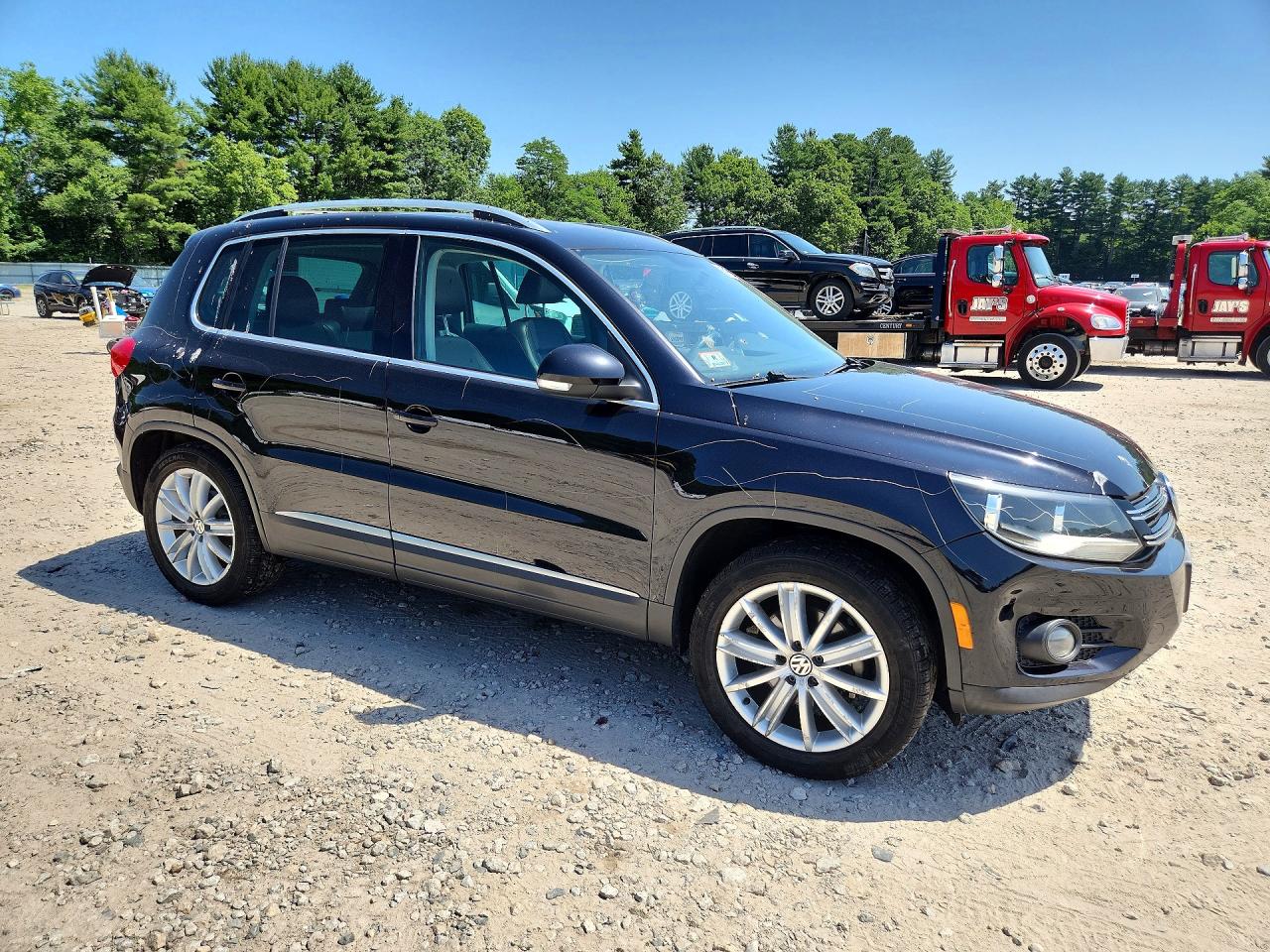 2013 Volkswagen Tiguan S Black vin: WVGBV3AX8DW074661