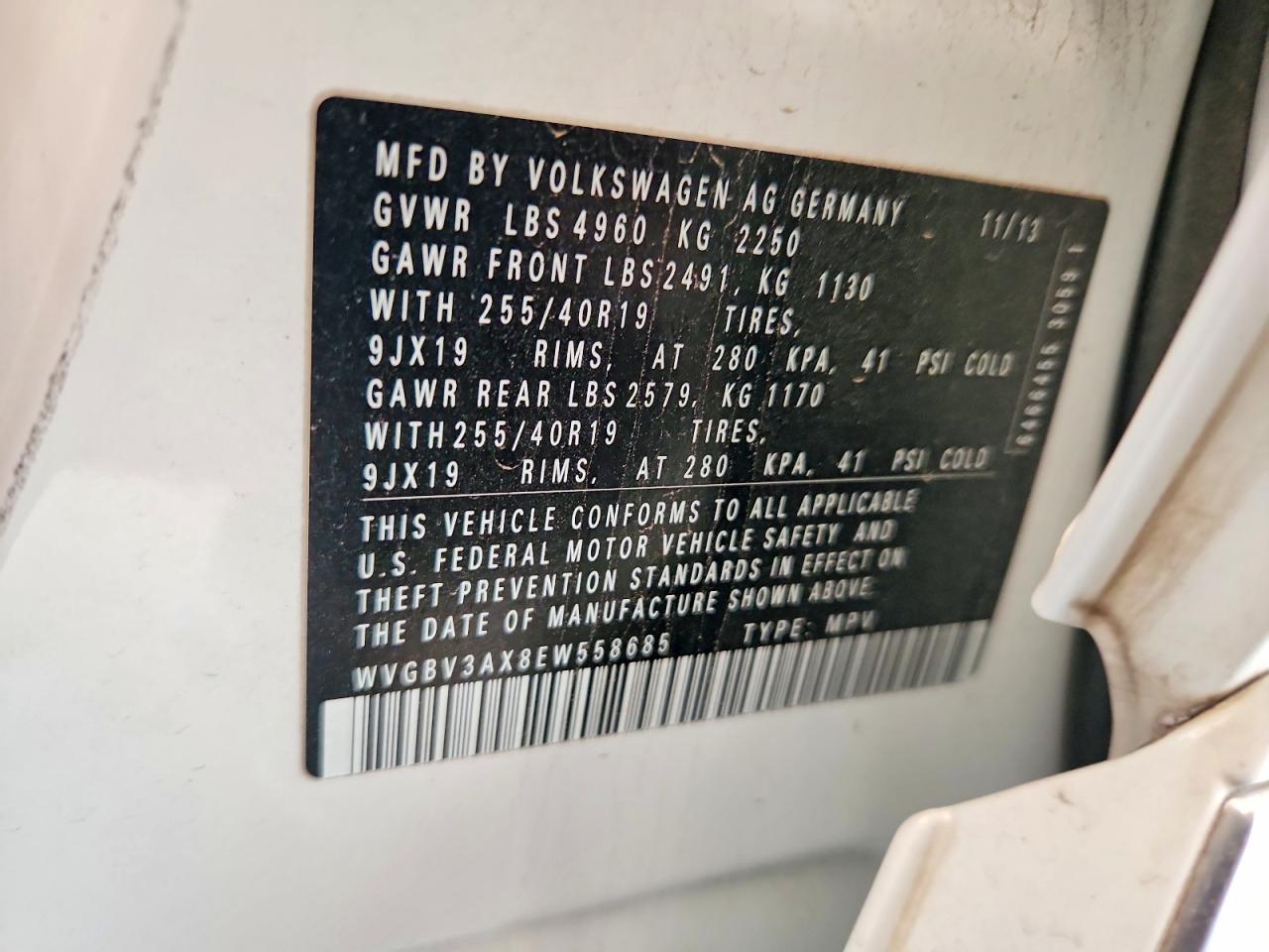 2014 Volkswagen Tiguan S White vin: WVGBV3AX8EW558685