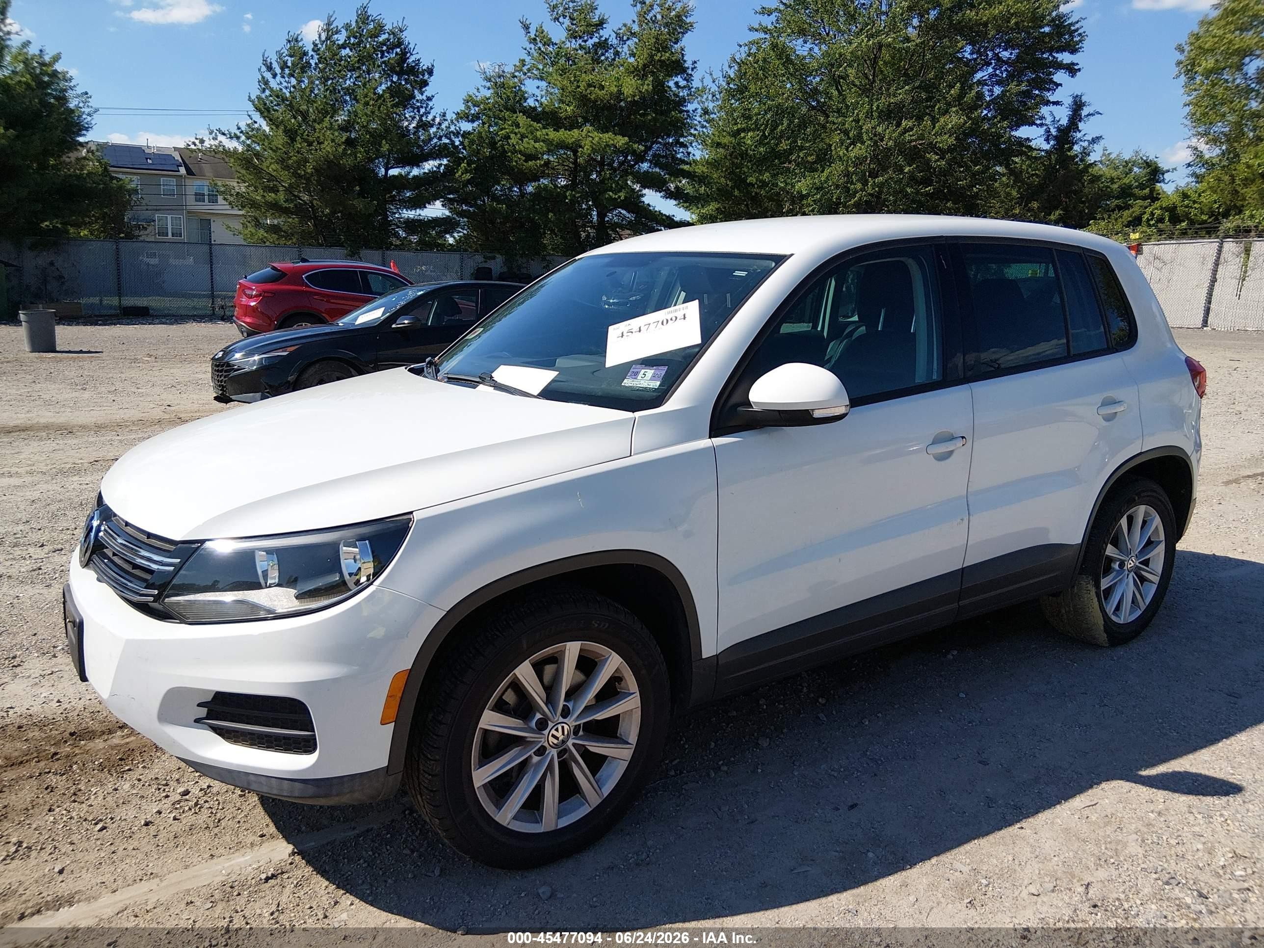 2014 Volkswagen Tiguan Se White vin: WVGBV3AX8EW617699