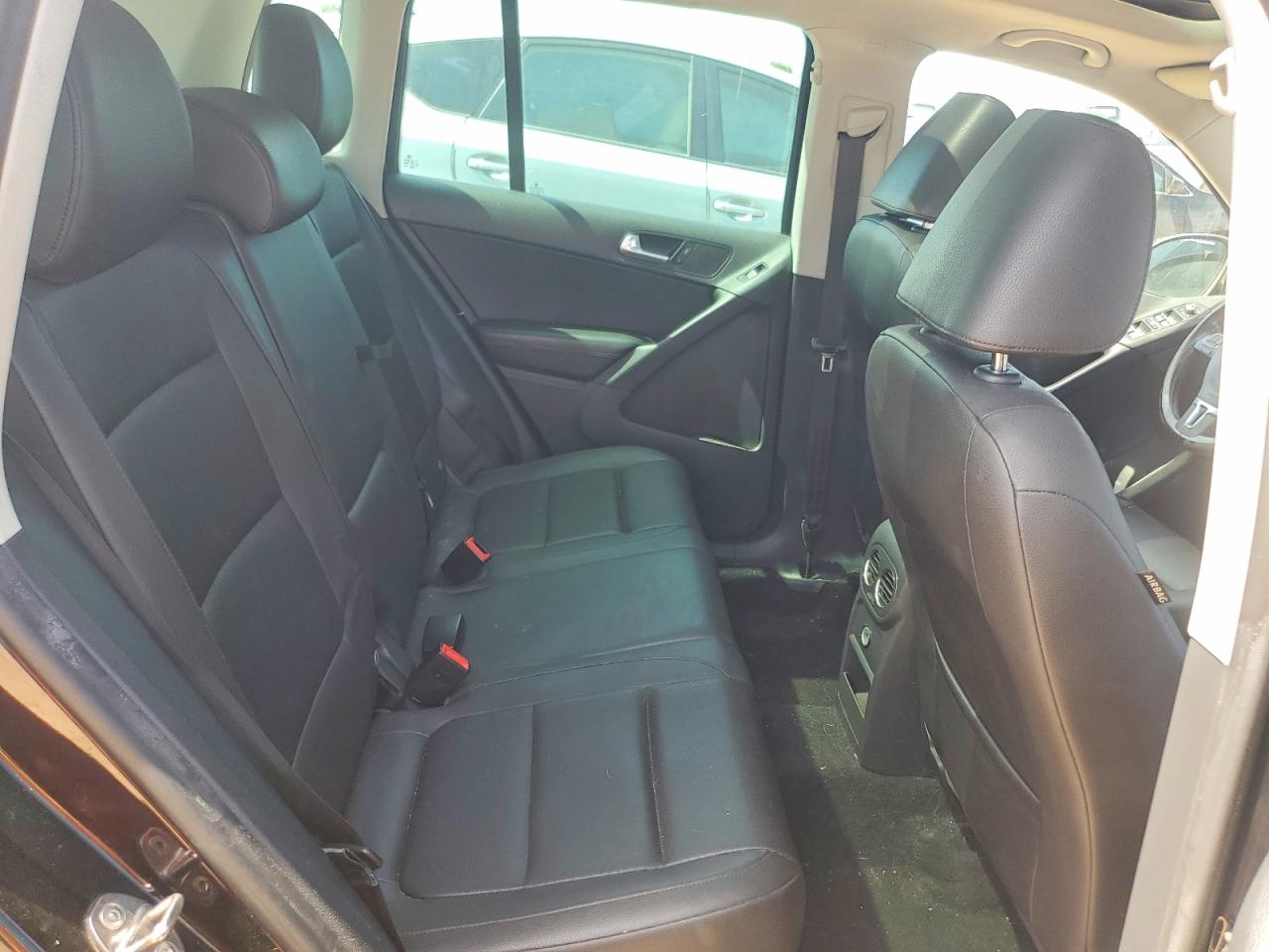 2013 Volkswagen Tiguan S Black vin: WVGBV3AX9DW625731