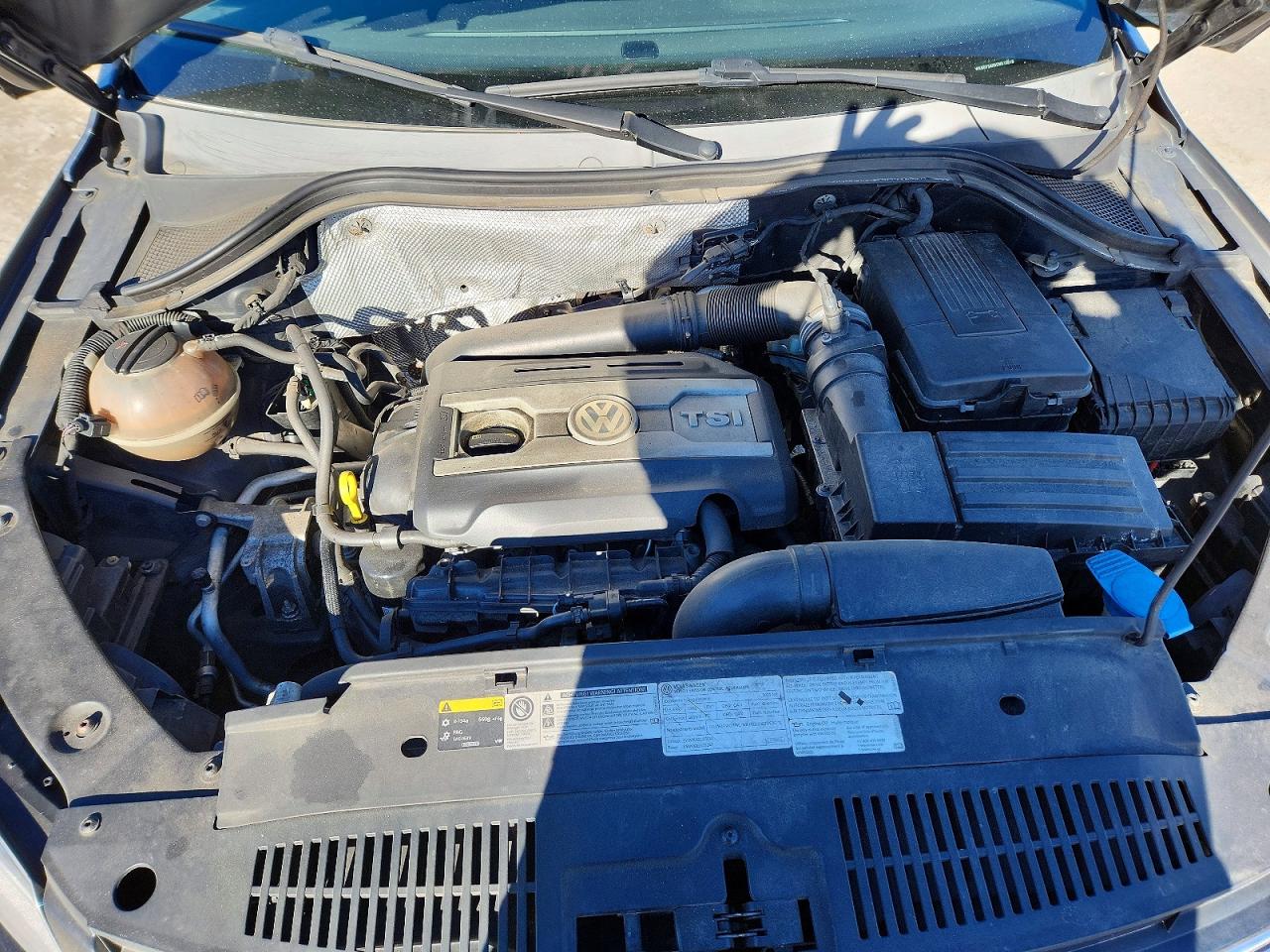 2014 Volkswagen Tiguan S Черный vin: WVGBV3AX9EW518518