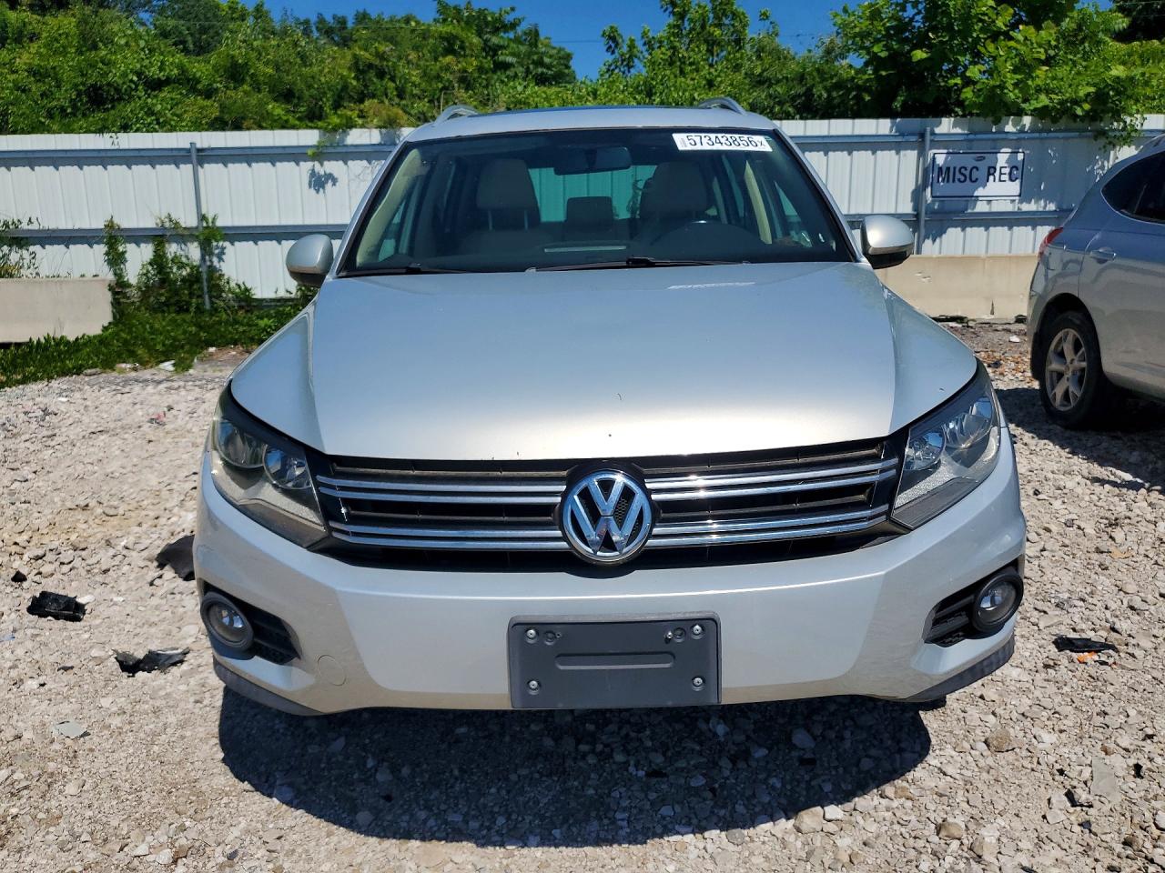 2014 Volkswagen Tiguan S Silver vin: WVGBV3AX9EW535822