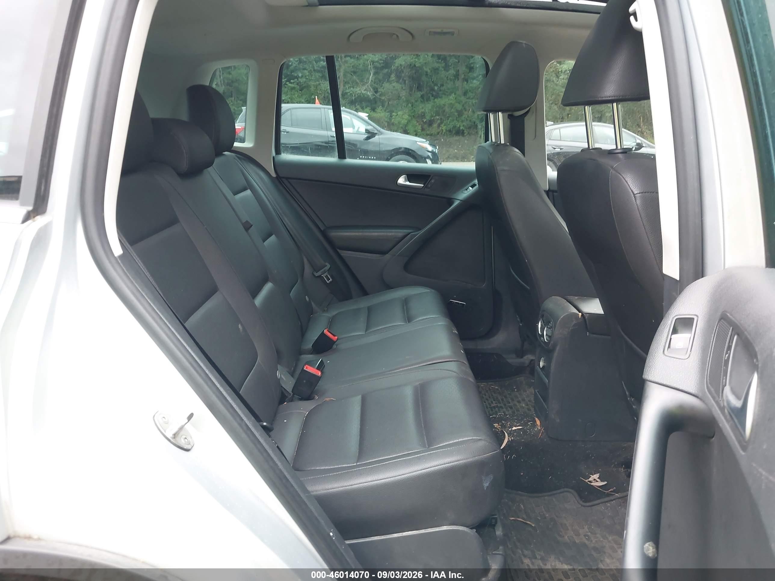 2014 Volkswagen Tiguan Sel Silver vin: WVGBV3AX9EW591632