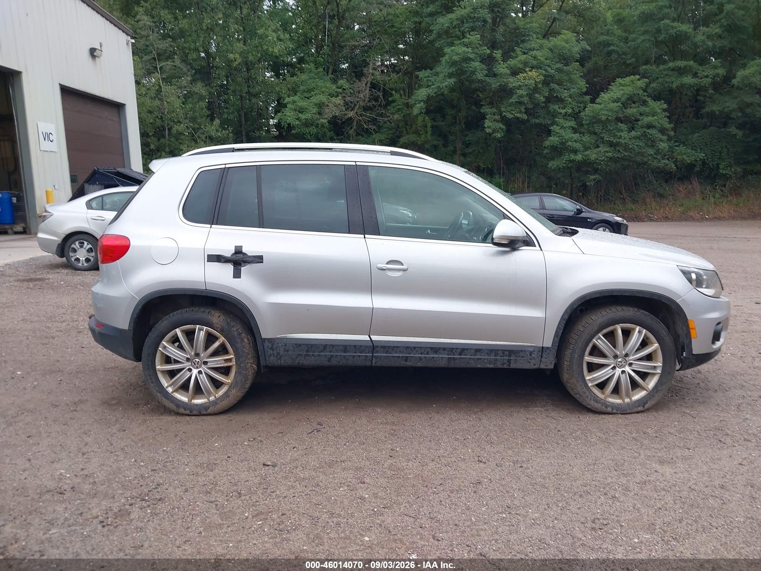 2014 Volkswagen Tiguan Sel Silver vin: WVGBV3AX9EW591632