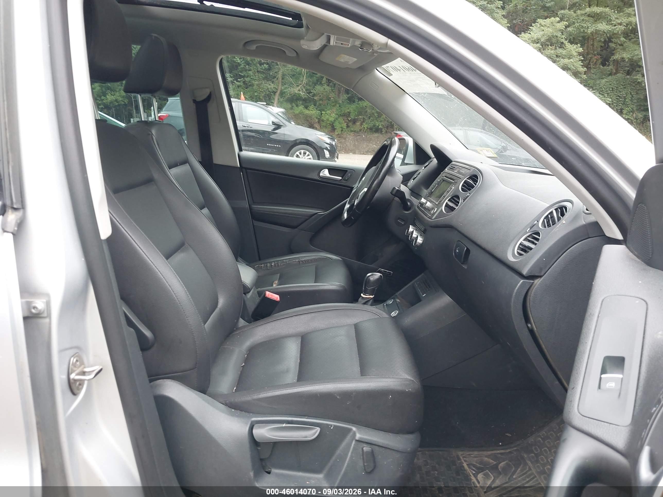 2014 Volkswagen Tiguan Sel Silver vin: WVGBV3AX9EW591632