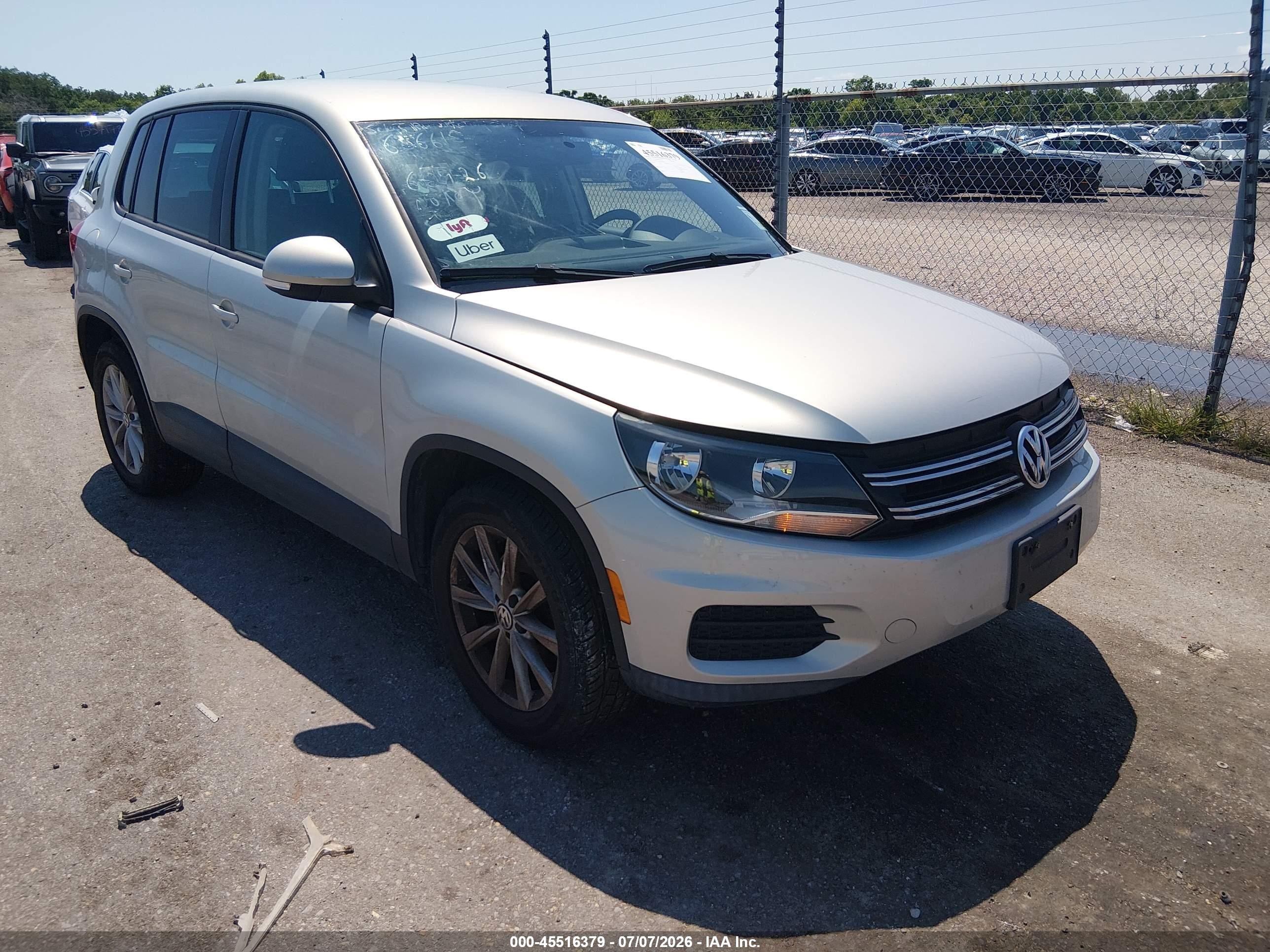 2014 Volkswagen Tiguan Se Gray vin: WVGBV3AX9EW606615