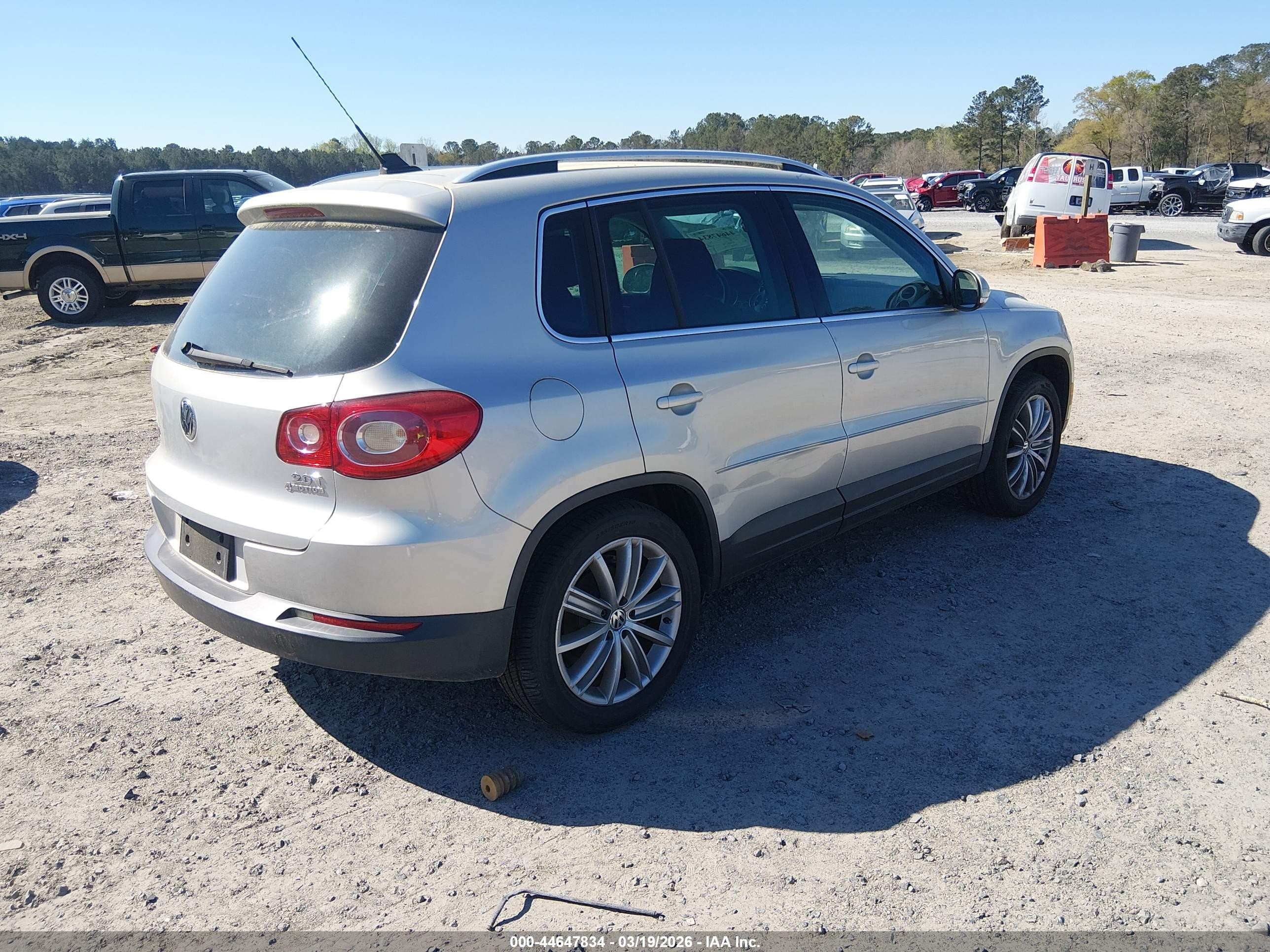 2009 Volkswagen Tiguan Se/sel Черный vin: WVGBV75N89W500534
