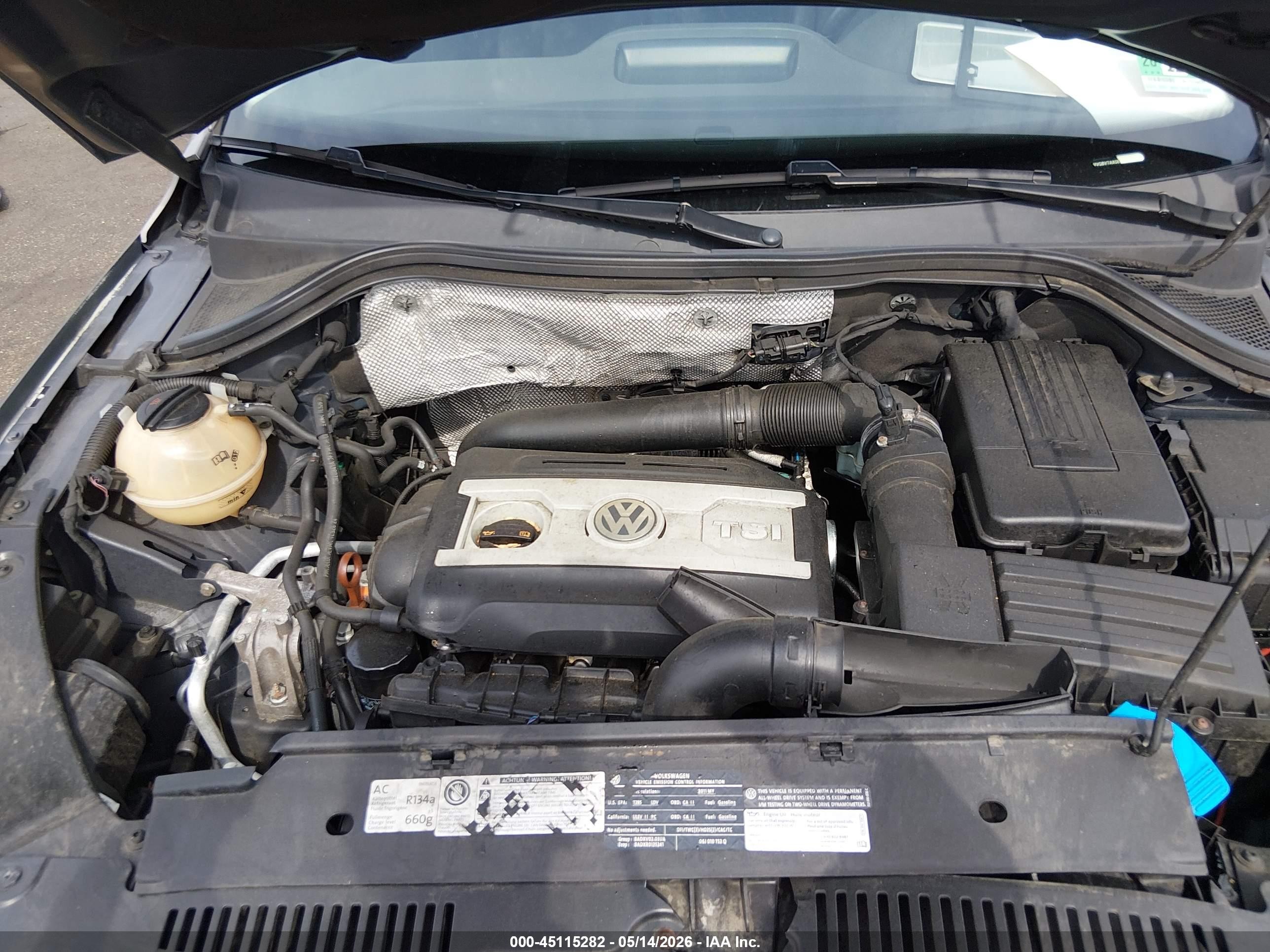 2011 Volkswagen Tiguan Se Gray vin: WVGBV7AX0BW547229