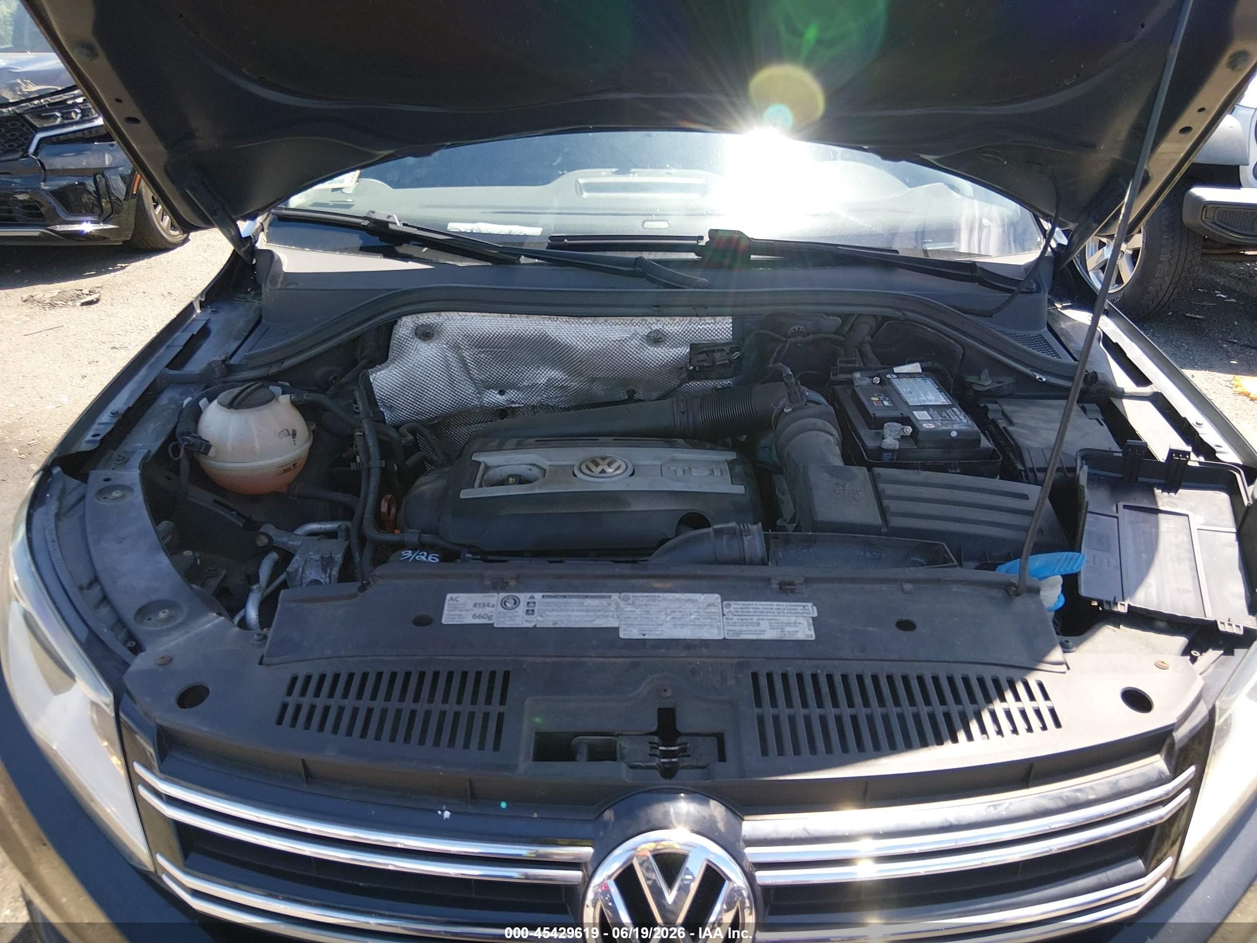 2012 Volkswagen Tiguan S Black vin: WVGBV7AX0CW506598