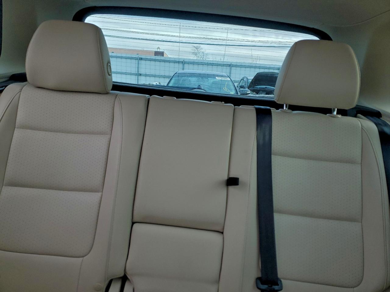 2013 Volkswagen Tiguan S Белый vin: WVGBV7AX0DW541885