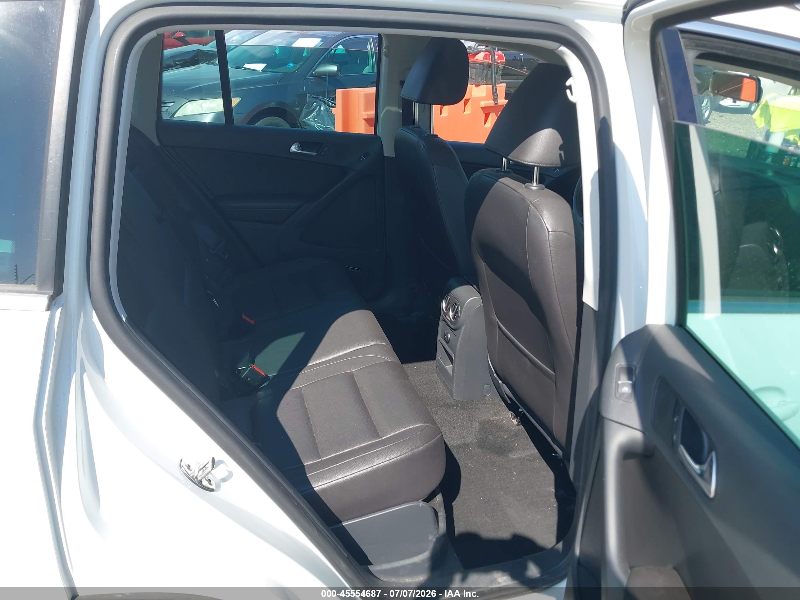 2015 Volkswagen Tiguan Se/sel White vin: WVGBV7AX0FW519260