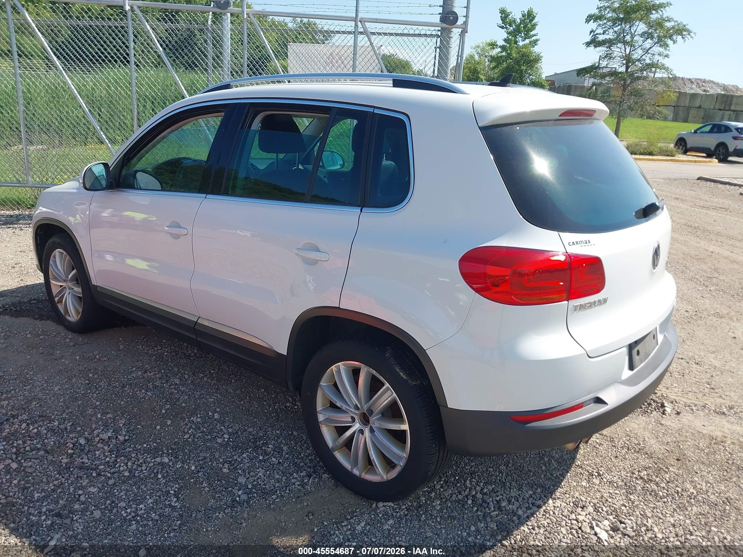 2015 Volkswagen Tiguan Se/sel White vin: WVGBV7AX0FW519260