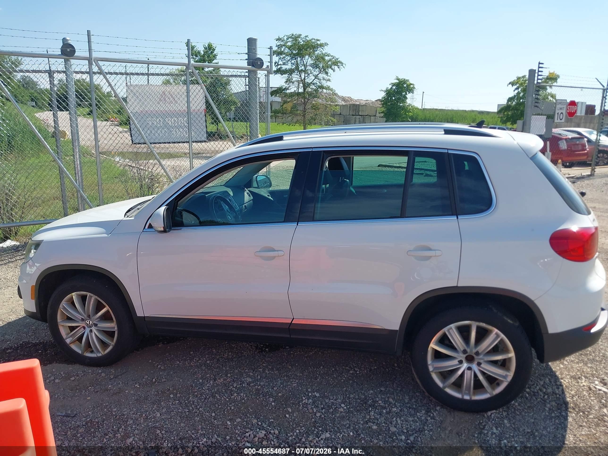 2015 Volkswagen Tiguan Se/sel White vin: WVGBV7AX0FW519260