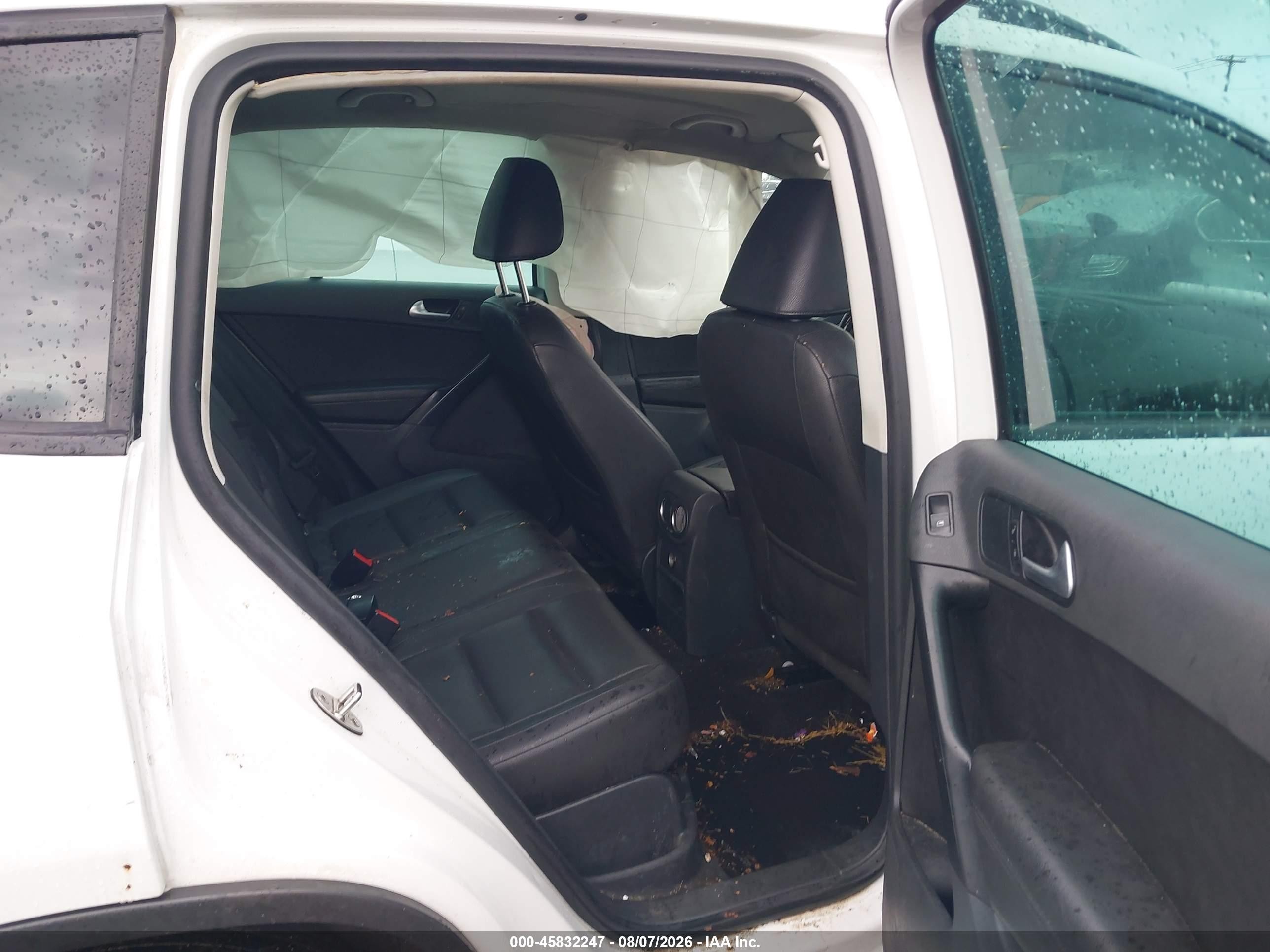 2015 Volkswagen Tiguan Se White vin: WVGBV7AX0FW568622