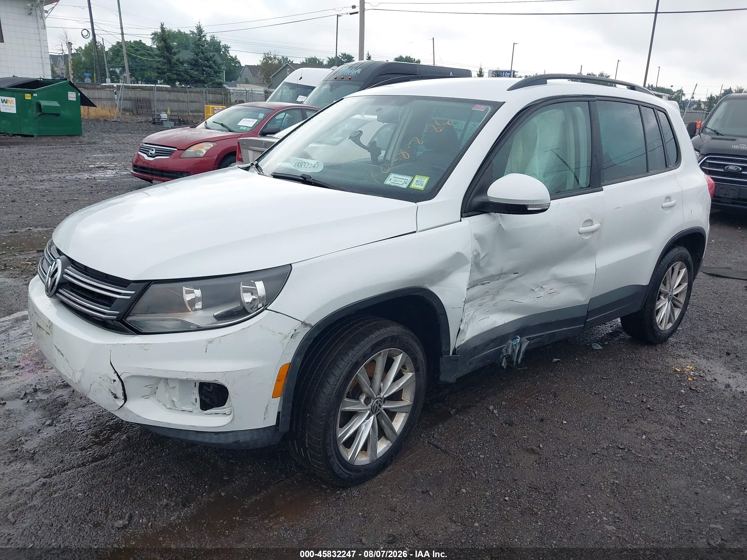 2015 Volkswagen Tiguan Se White vin: WVGBV7AX0FW568622