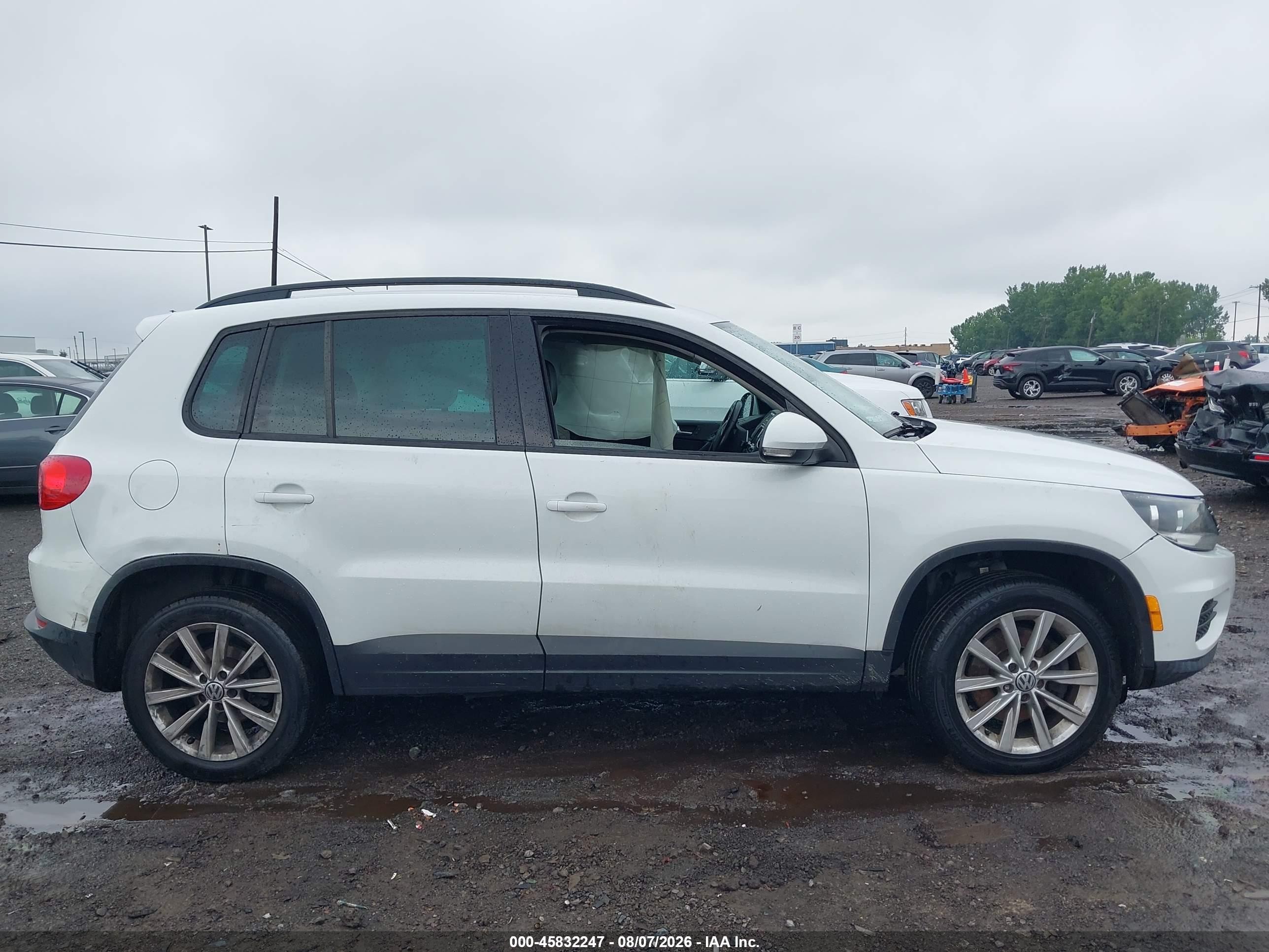 2015 Volkswagen Tiguan Se White vin: WVGBV7AX0FW568622