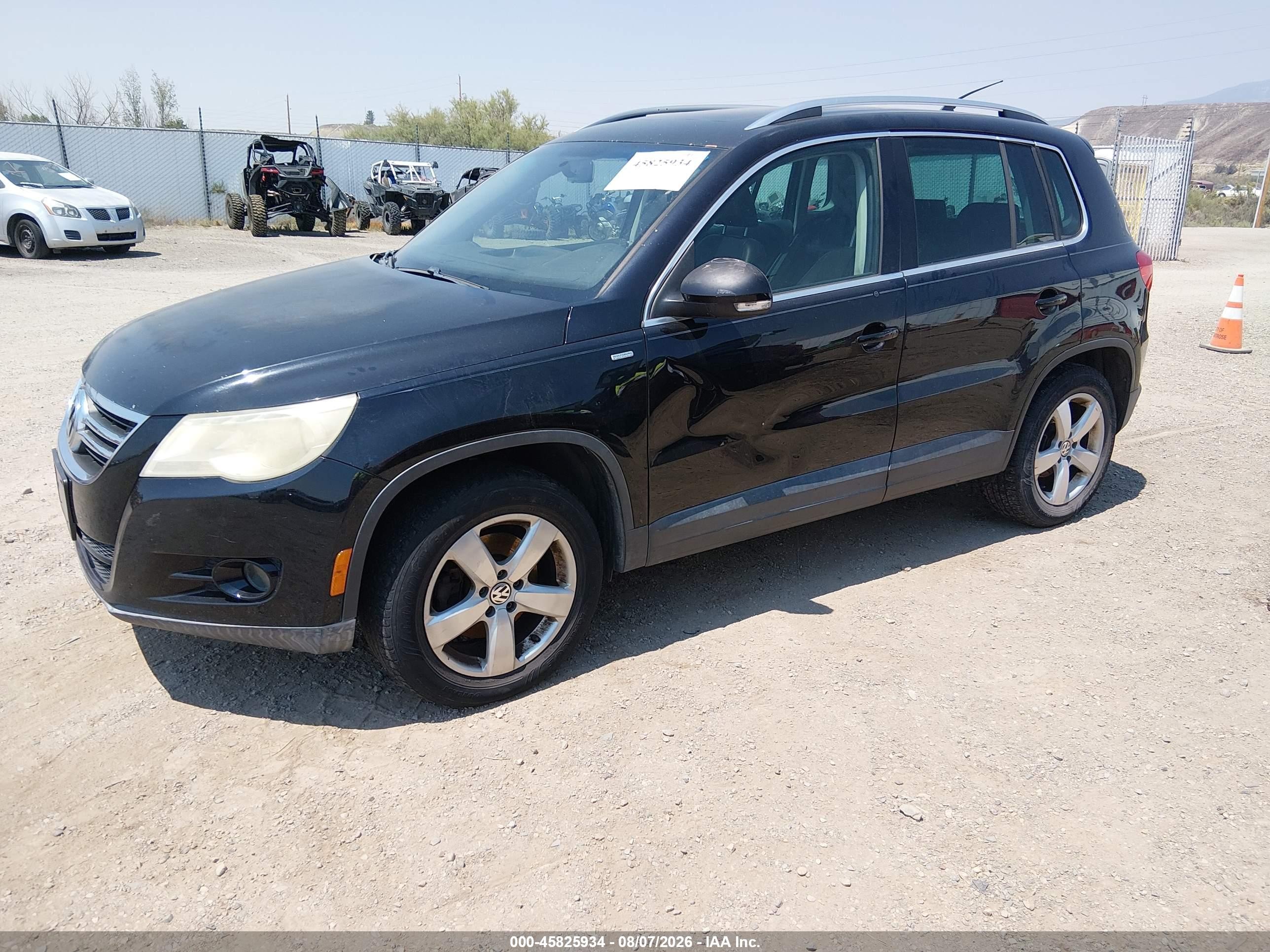 2010 Volkswagen Tiguan Wolfsburg Edition Black vin: WVGBV7AX1AW514058