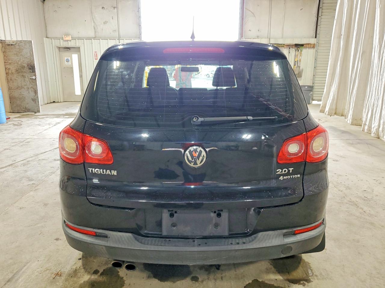 2011 Volkswagen Tiguan S/se/sel Черный vin: WVGBV7AX1BW527975