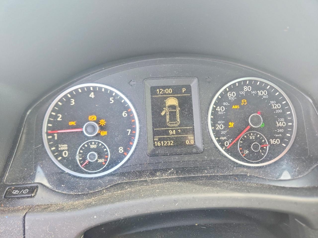 2015 Volkswagen Tiguan S White vin: WVGBV7AX1FW074530