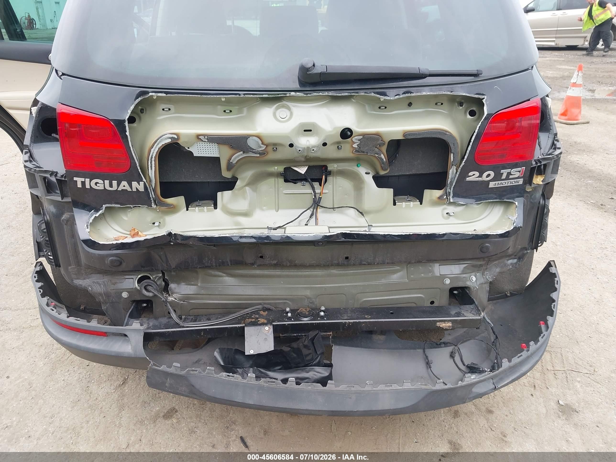 2015 Volkswagen Tiguan Se Black vin: WVGBV7AX1FW503486