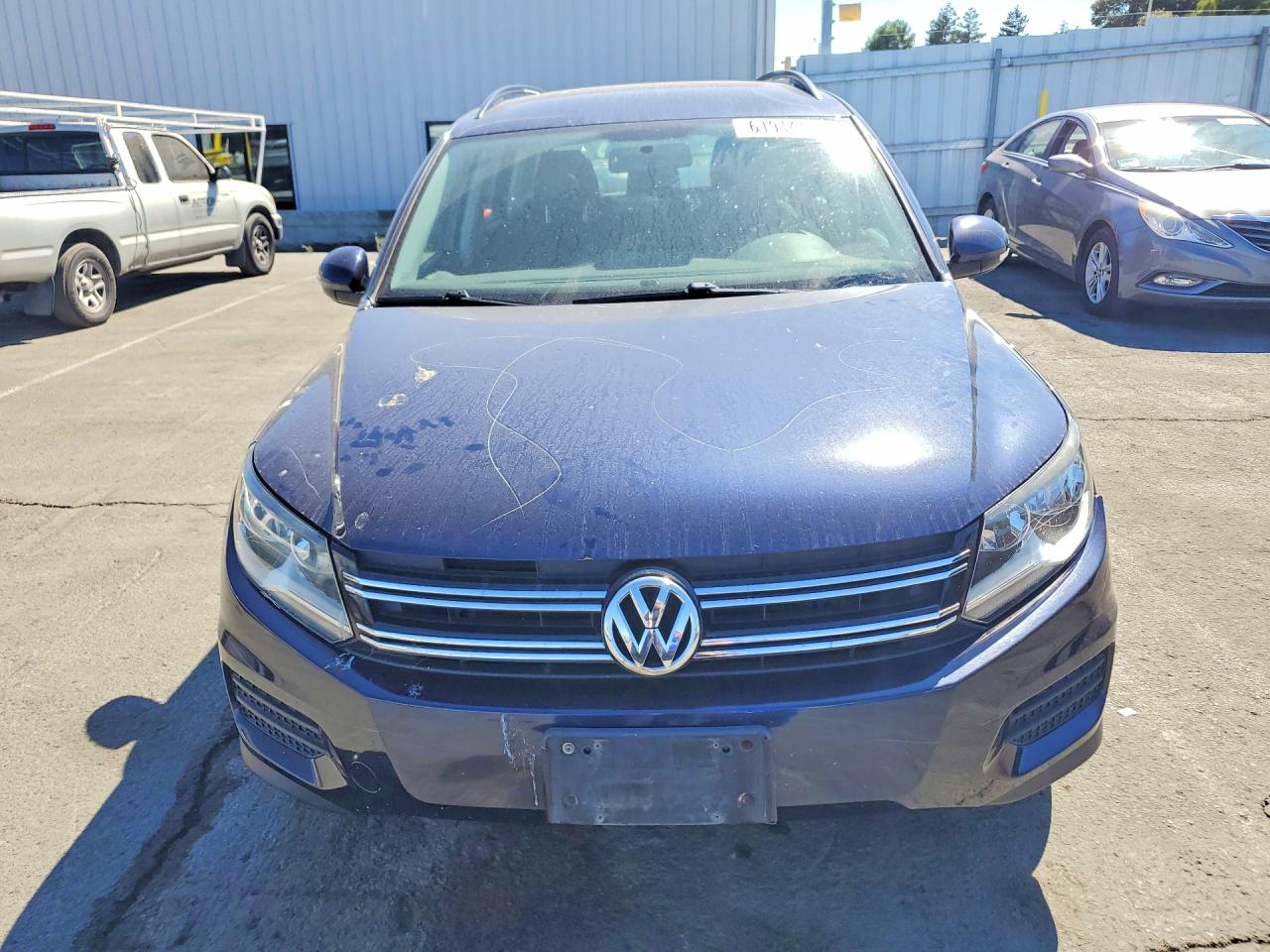 2015 Volkswagen Tiguan S Blue vin: WVGBV7AX1FW552834