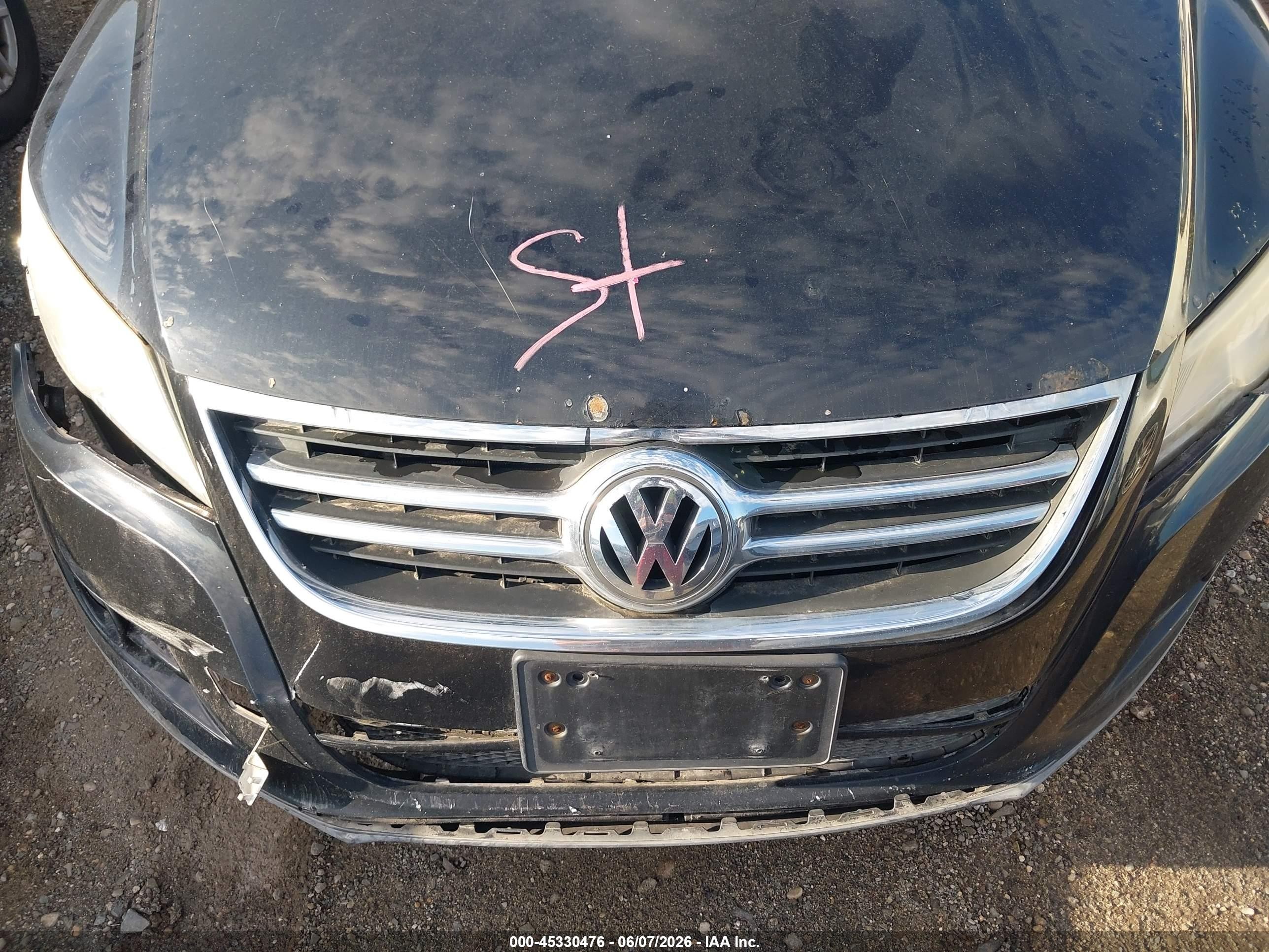 2010 Volkswagen Tiguan Wolfsburg Edition Black vin: WVGBV7AX2AW528051